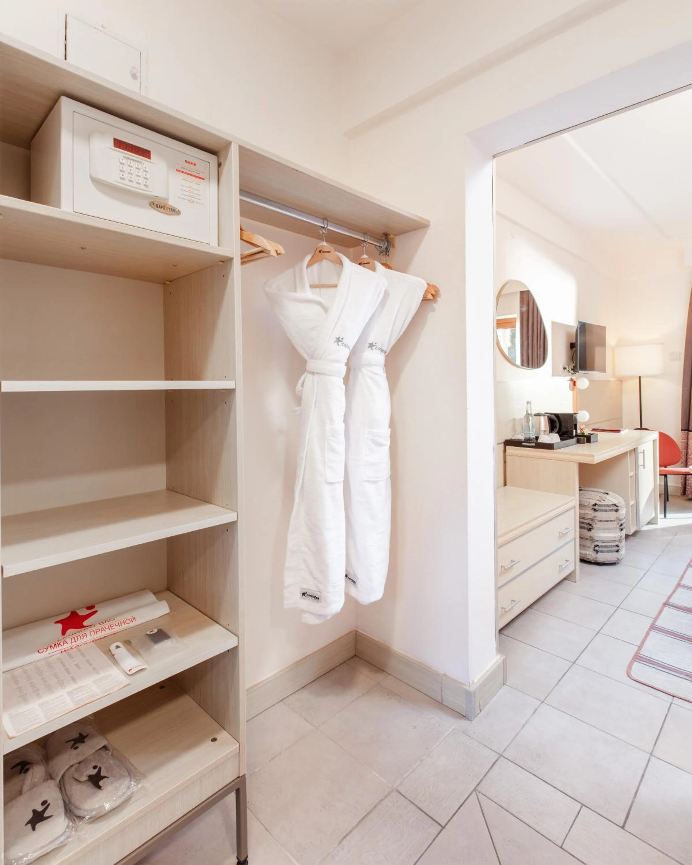 wardrobe in Corendon Hydros Club Kemer