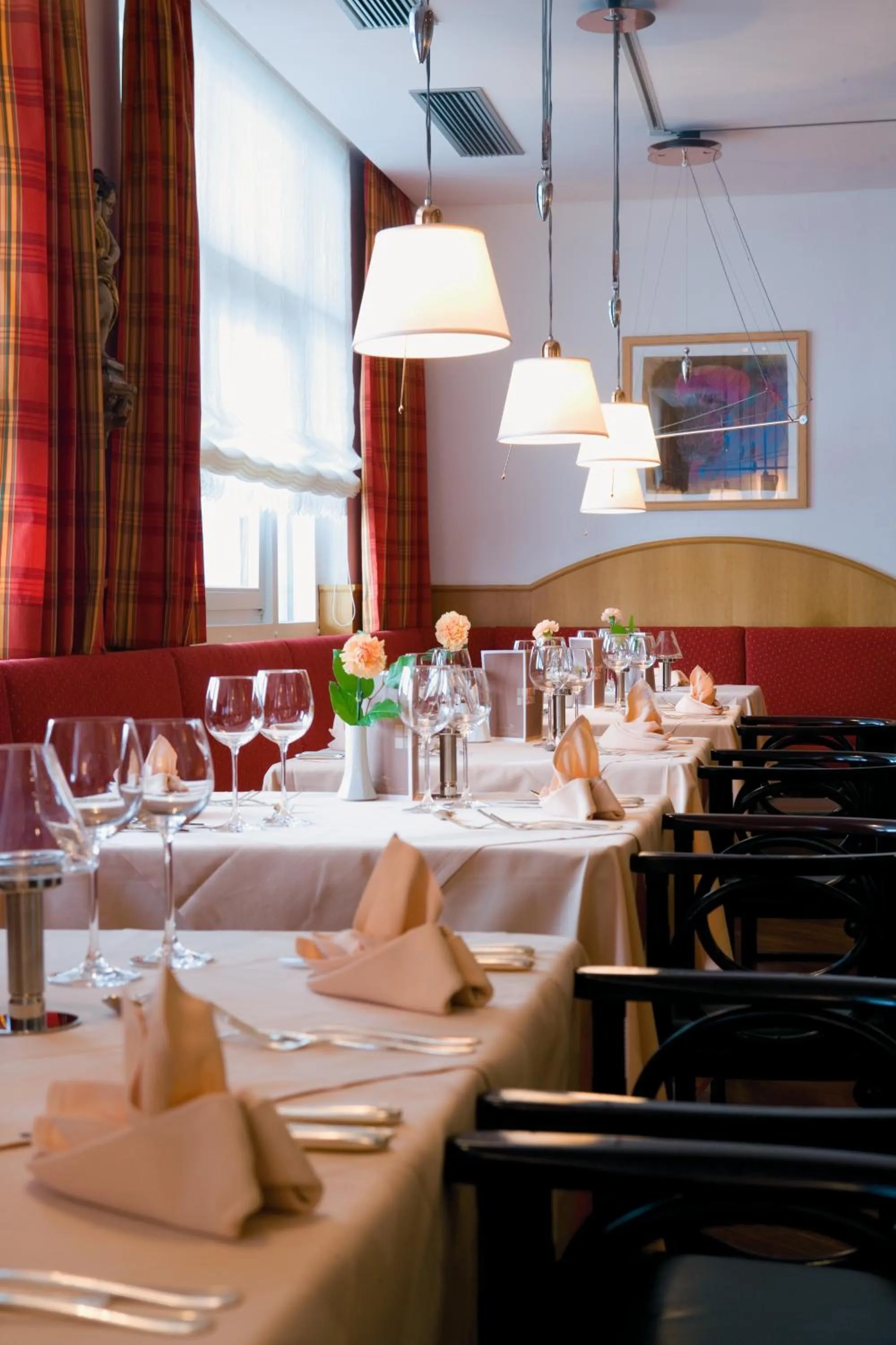 Restaurant/places to eat in Seiser Alm Plaza