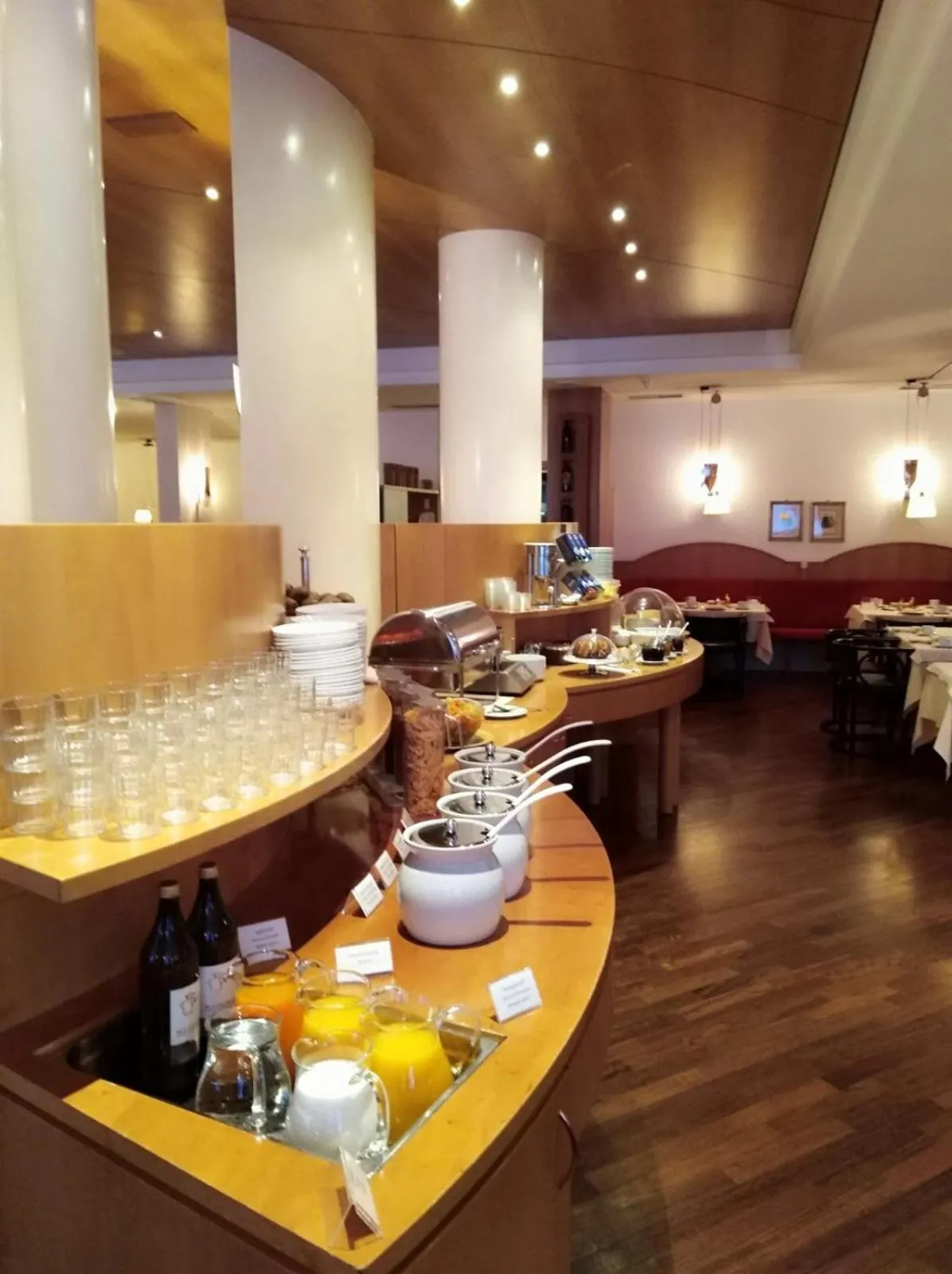 Buffet breakfast in Seiser Alm Plaza