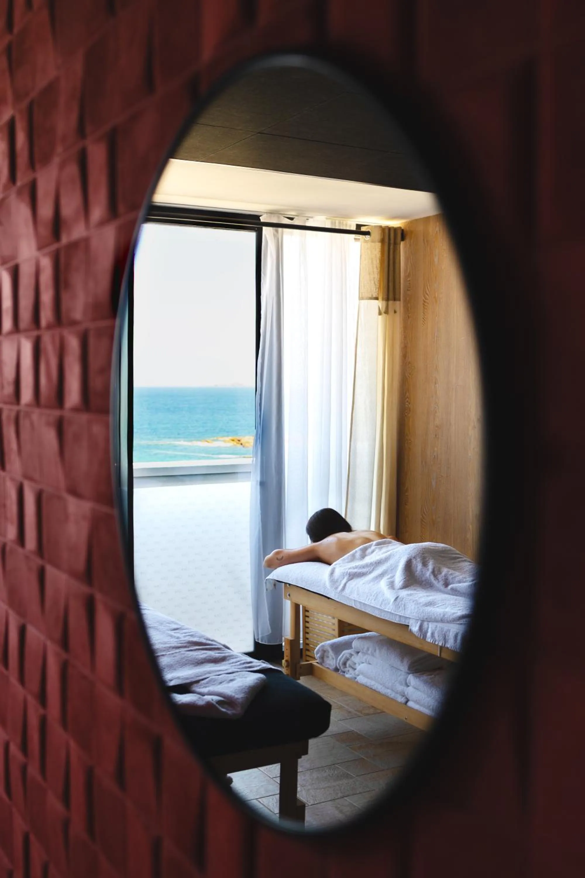 Massage, Bed in Grand Hôtel Perros-Guirec