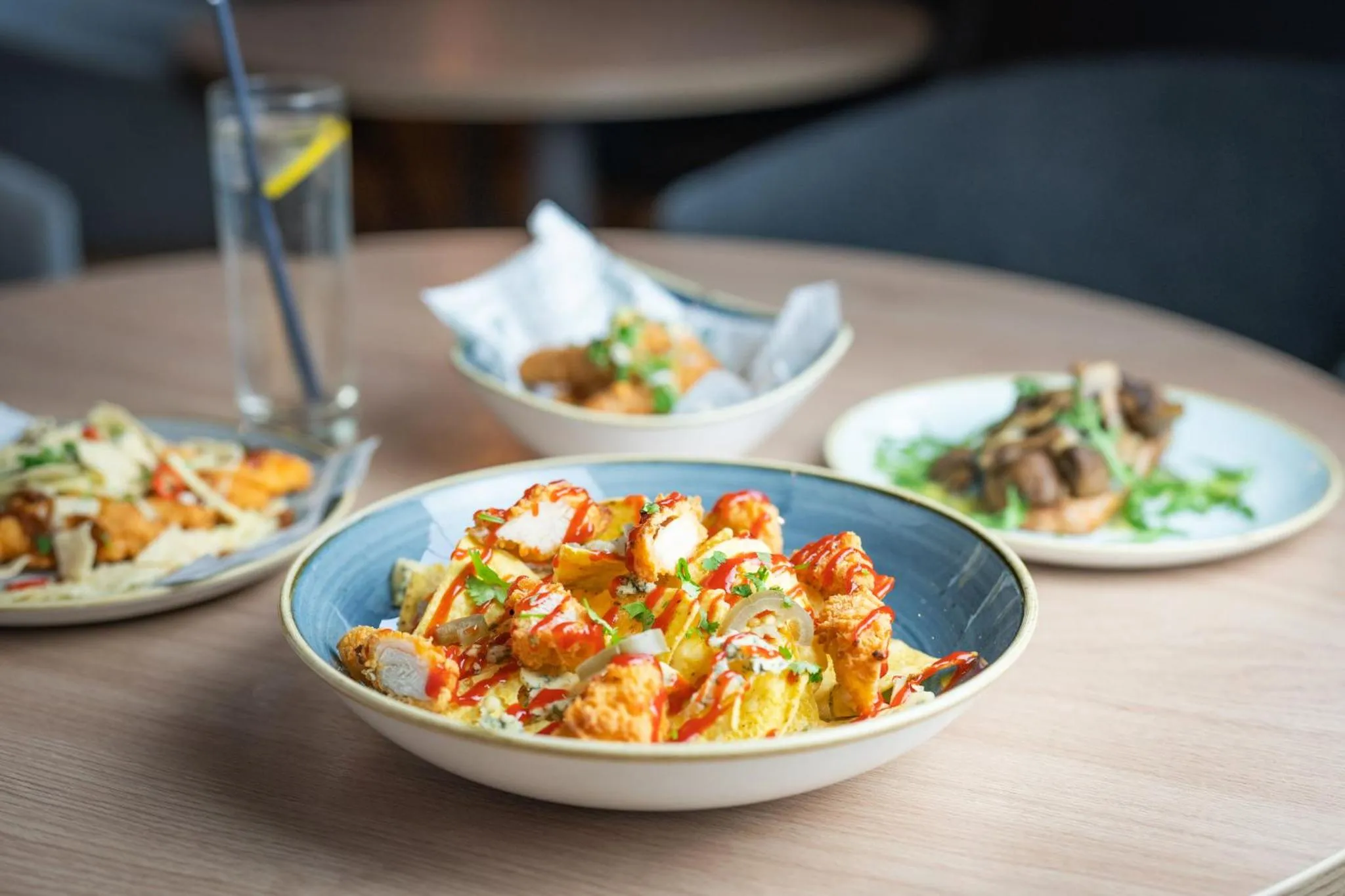 Restaurant/places to eat in Holiday Inn London Kensington High St. by IHG