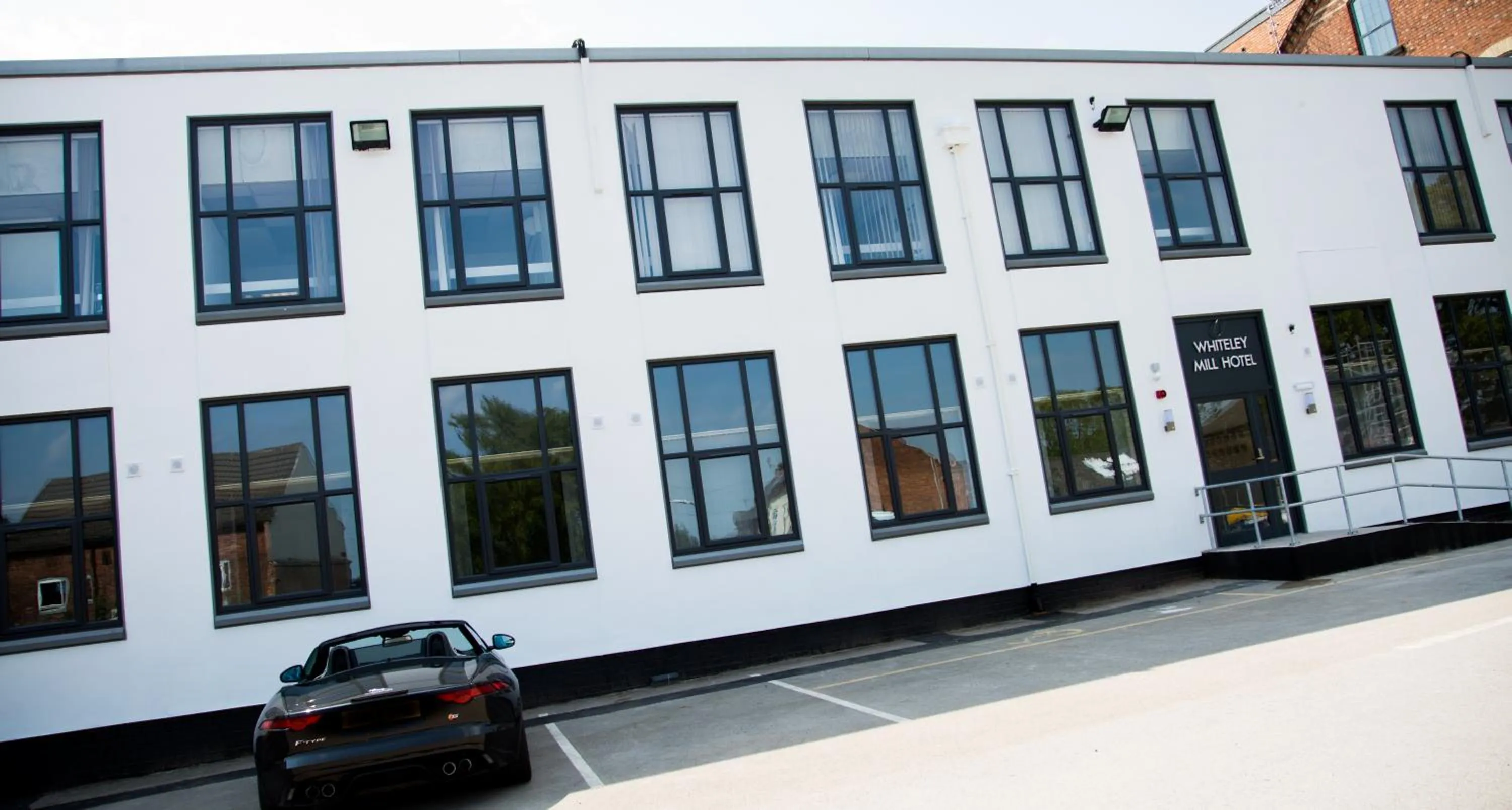 Facade/entrance in Whiteley Mill