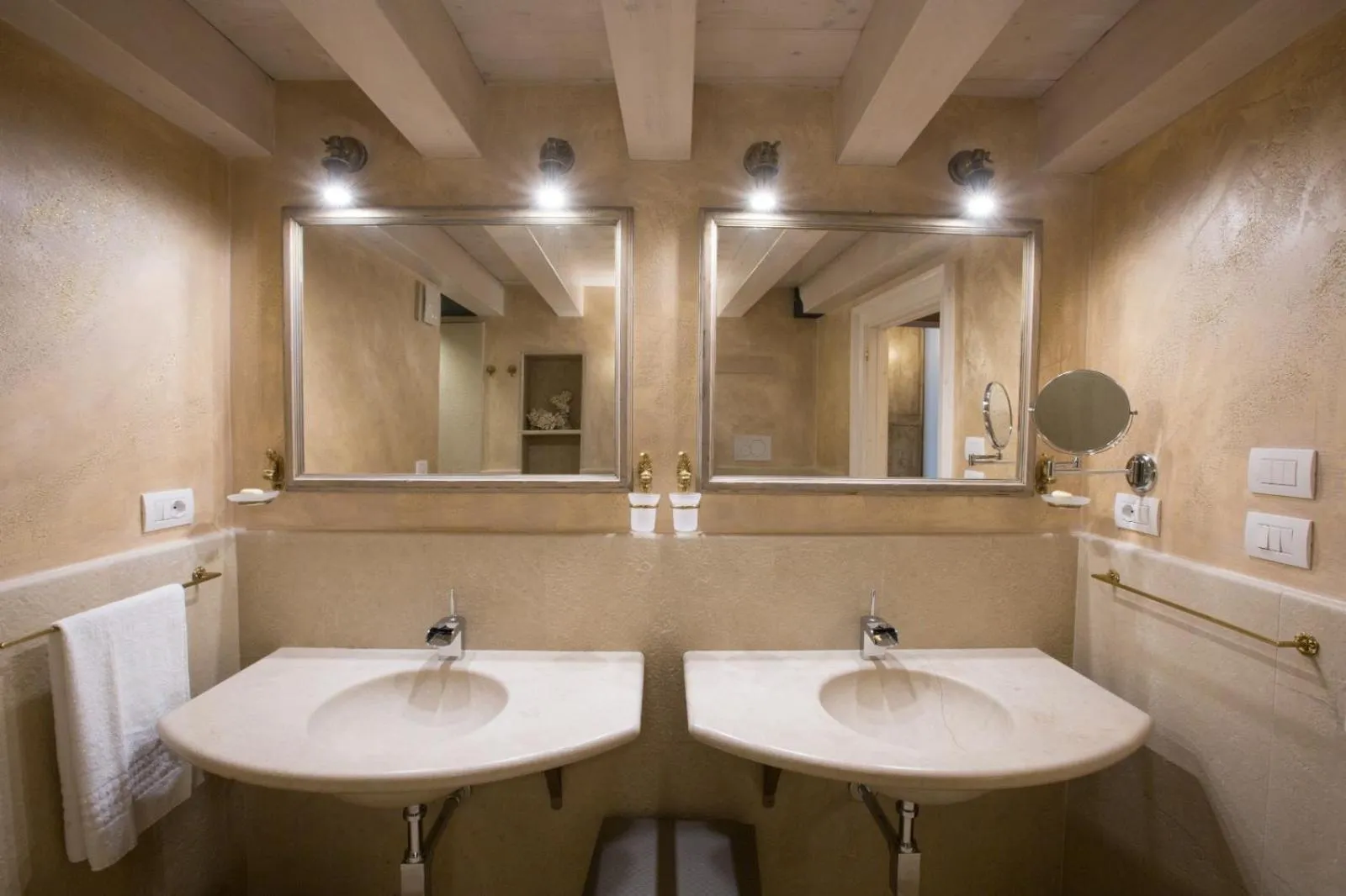 Bathroom in Musciara Siracusa Resort