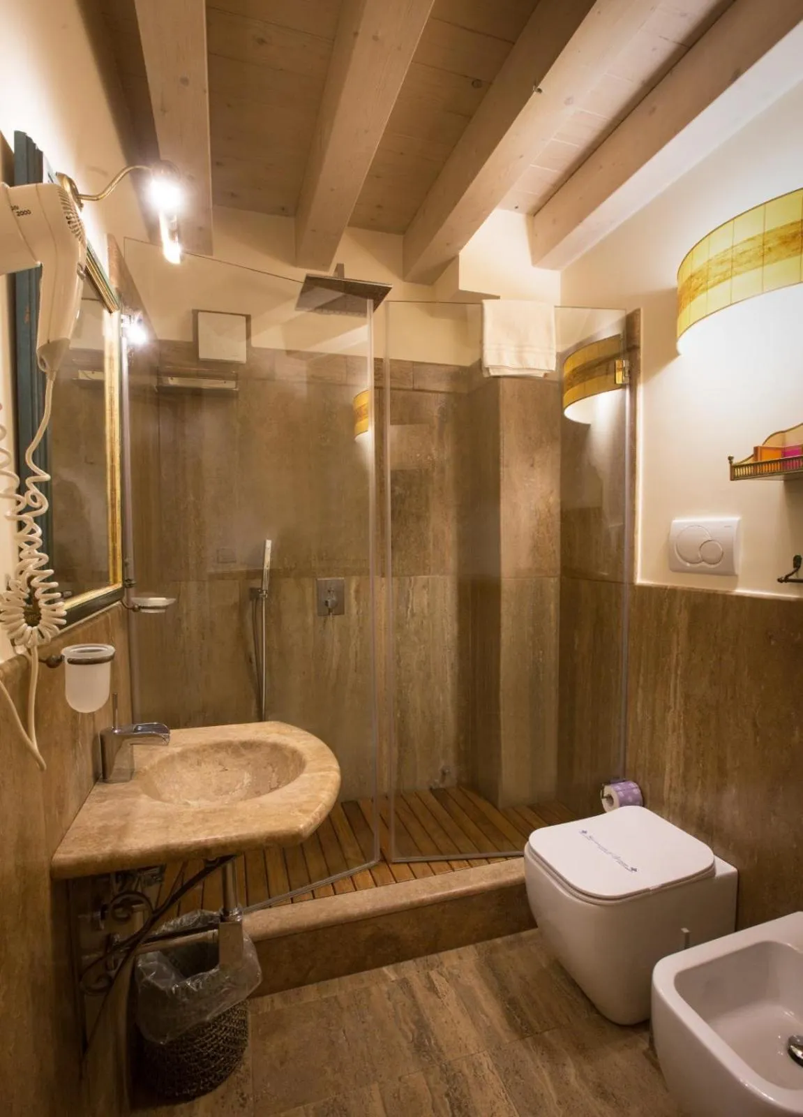 Shower in Musciara Siracusa Resort