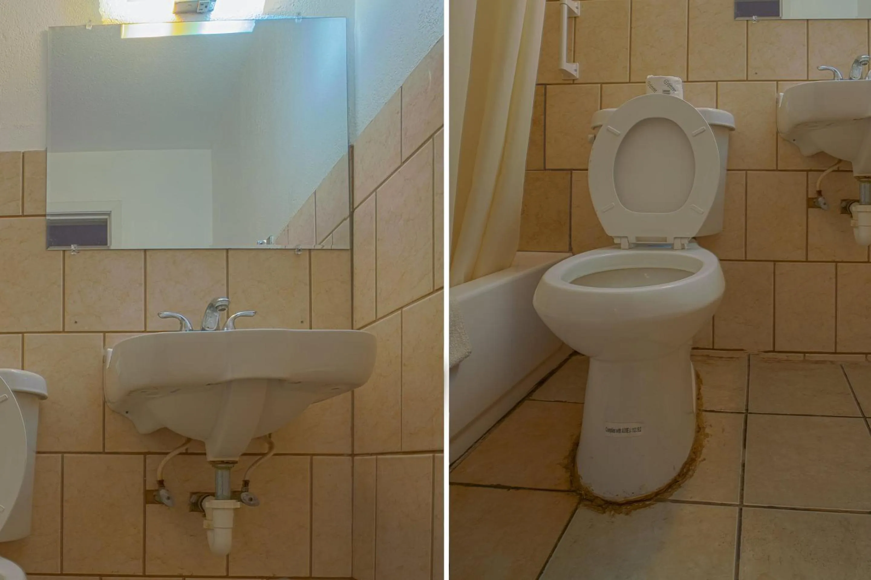 Bathroom in Monterrey Motel Padre Island, Corpus Christi BY OYO