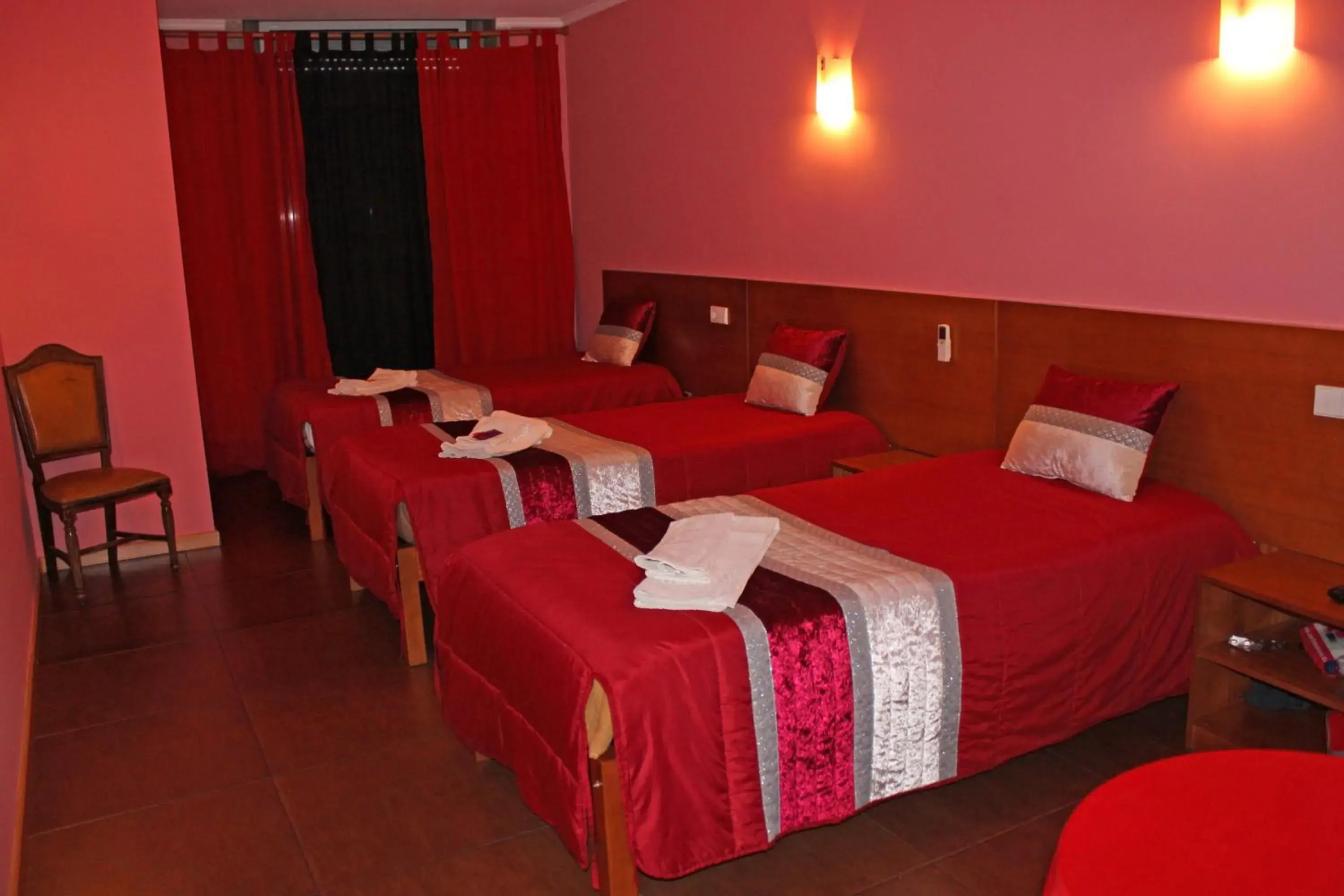 Triple Room in Monte Carlo Love Porto Triple Room in Monte Carlo Love Porto