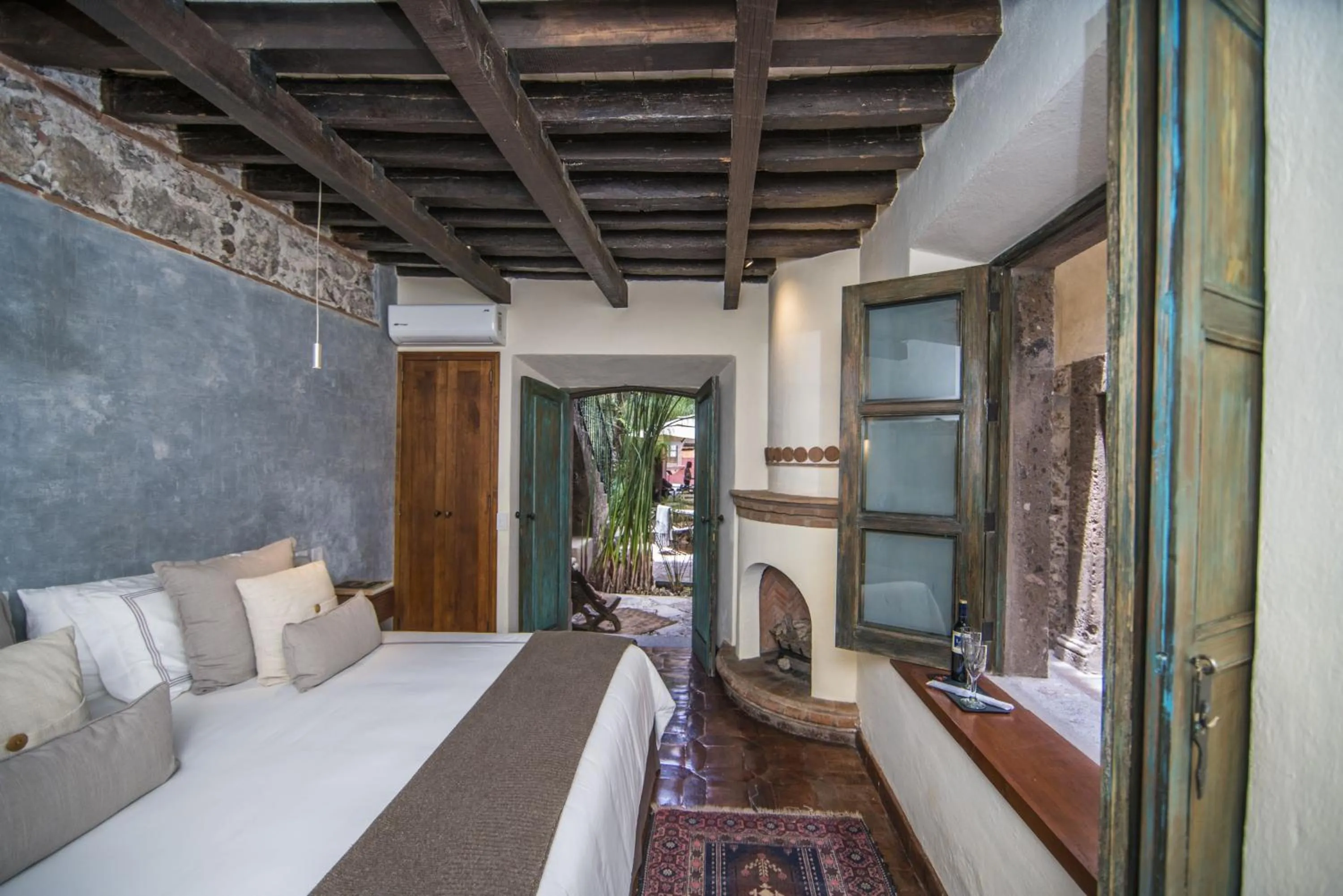 View (from property/room), Bed in Casa No Name Small Luxury Hotel