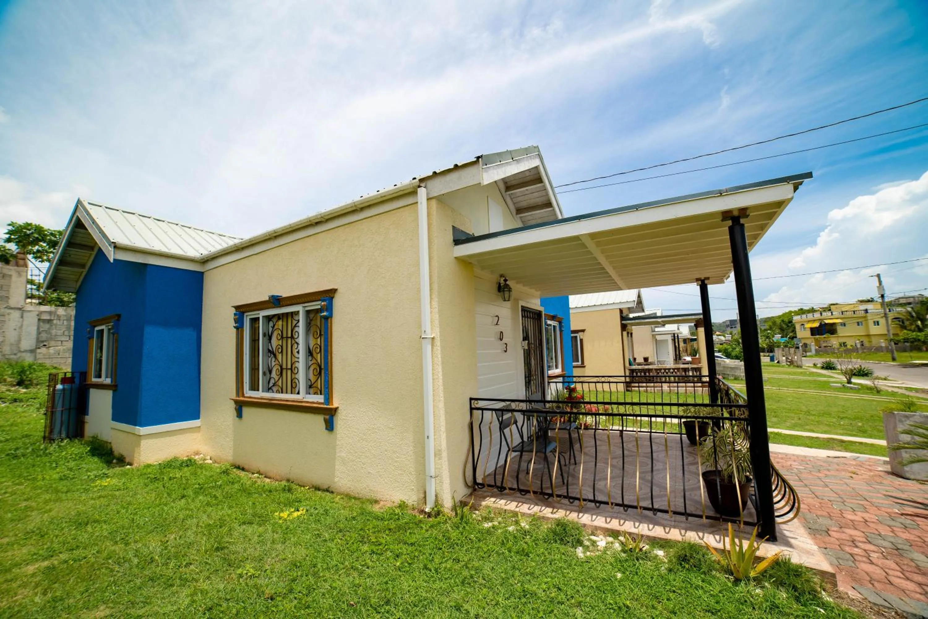 Property building in Nickels Garden Villas