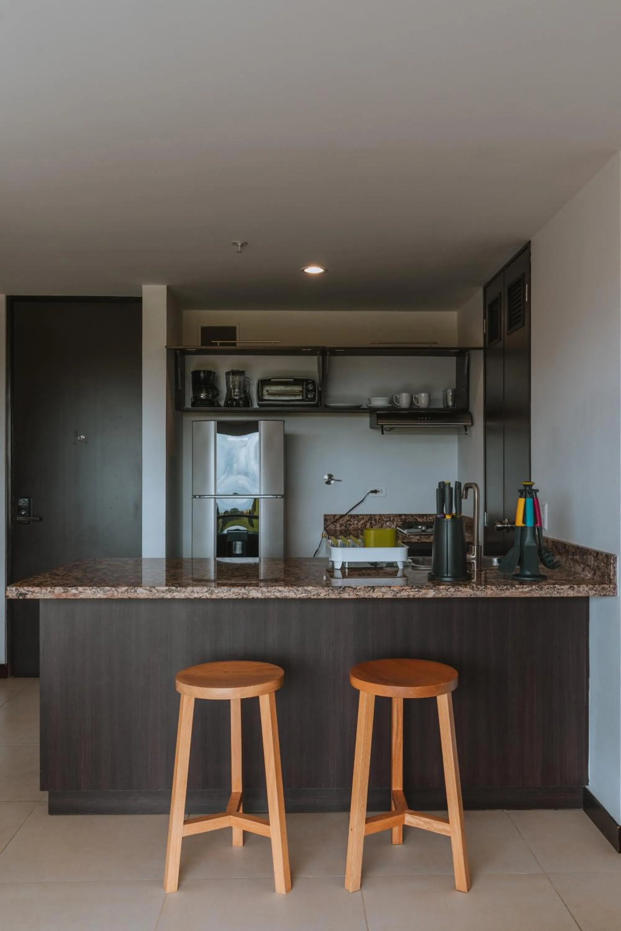 Kitchen or kitchenette in Travelers Rio Verde Living Suites