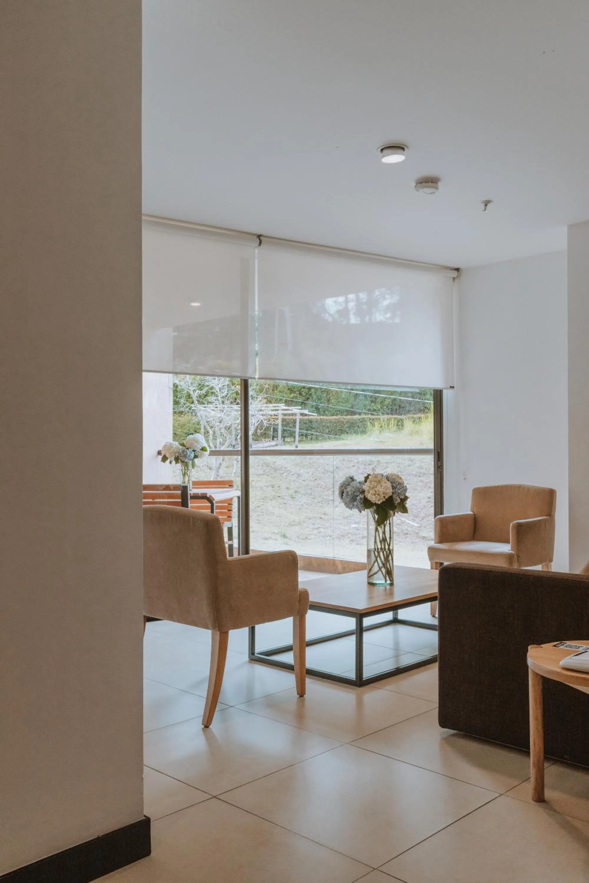 Living room in Travelers Rio Verde Living Suites