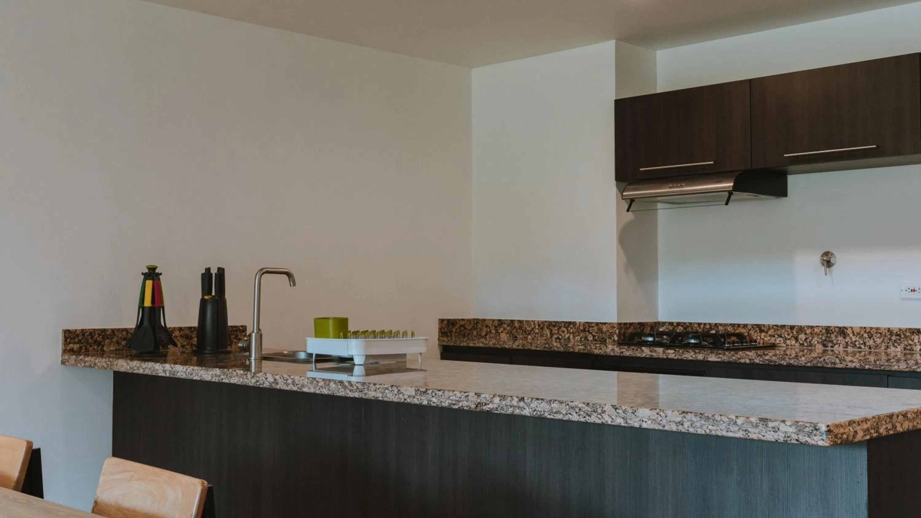 Kitchen or kitchenette in Travelers Rio Verde Living Suites