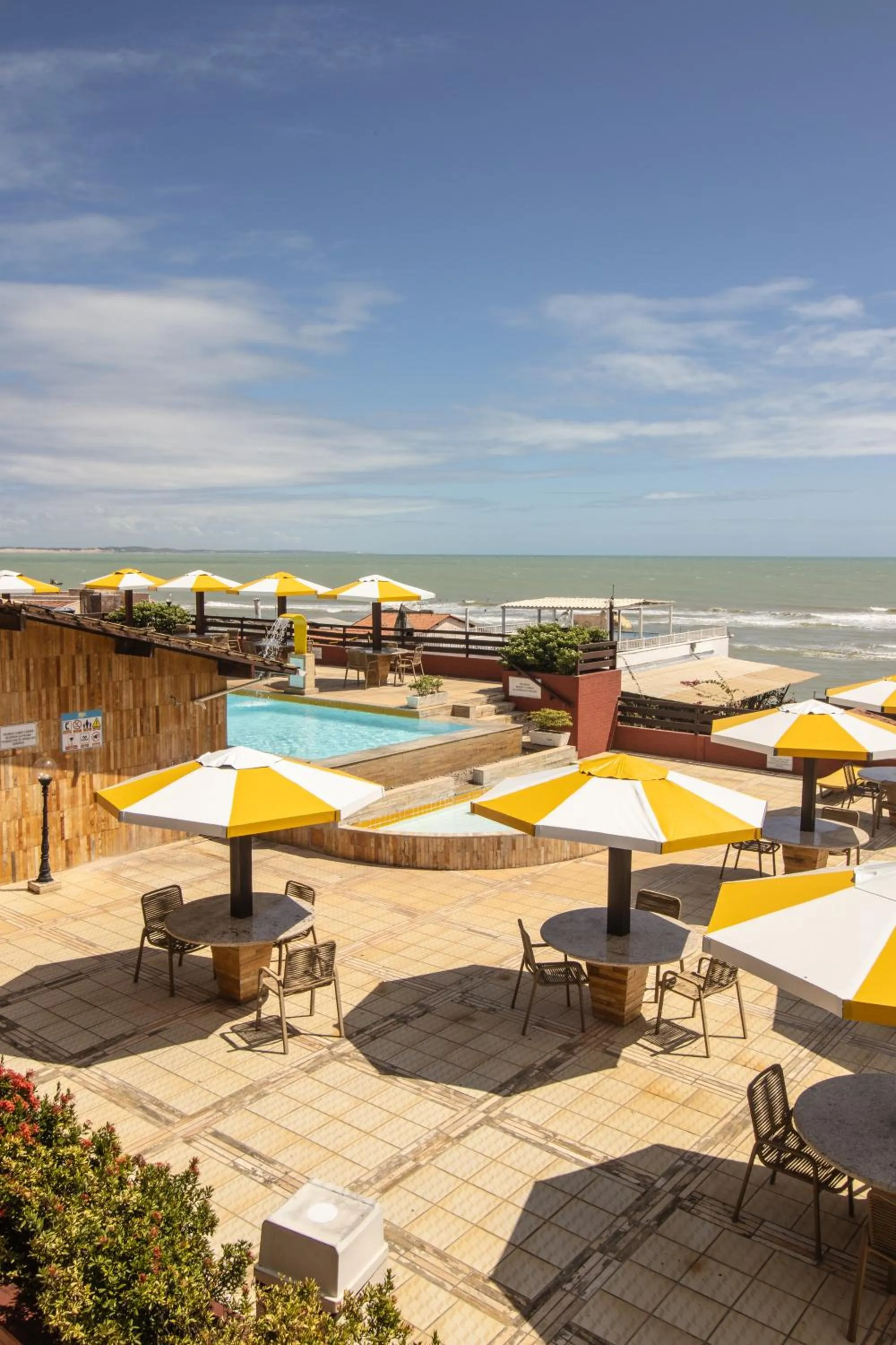 Pipas Ocean by Pipa Centro