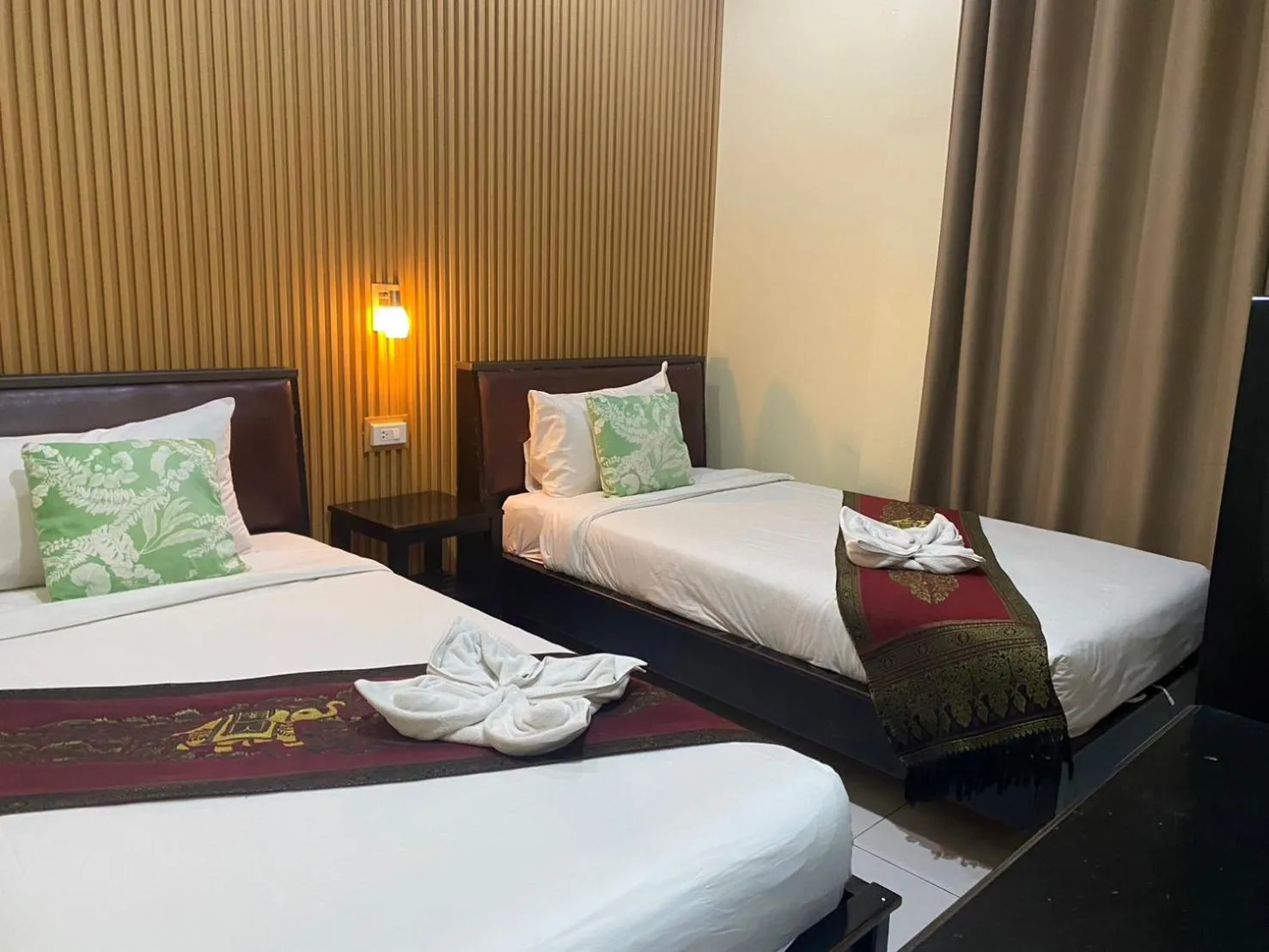 Bedroom, Bed in Mixay Paradise Hotel