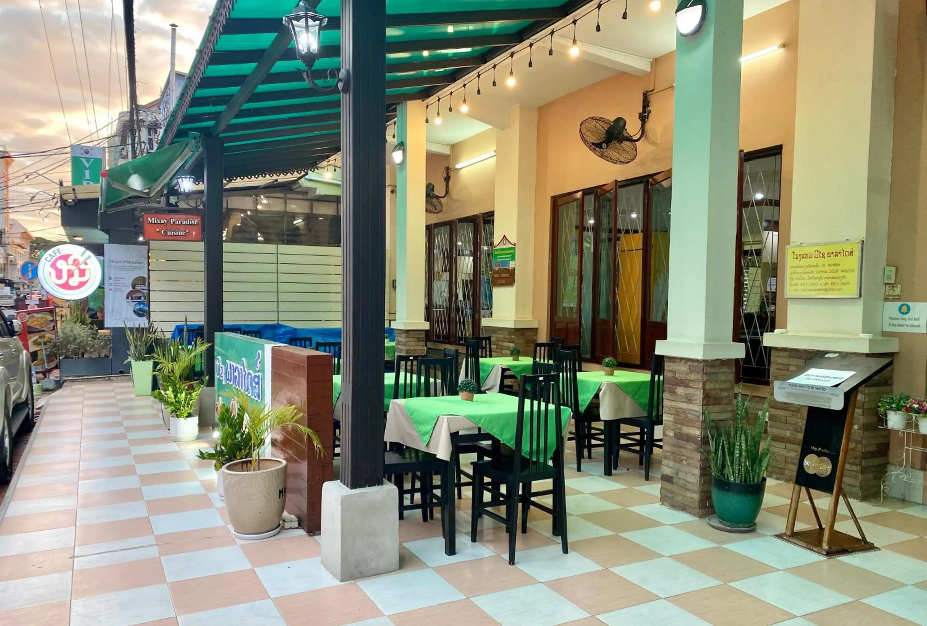 Area and facilities in Mixay Paradise Hotel