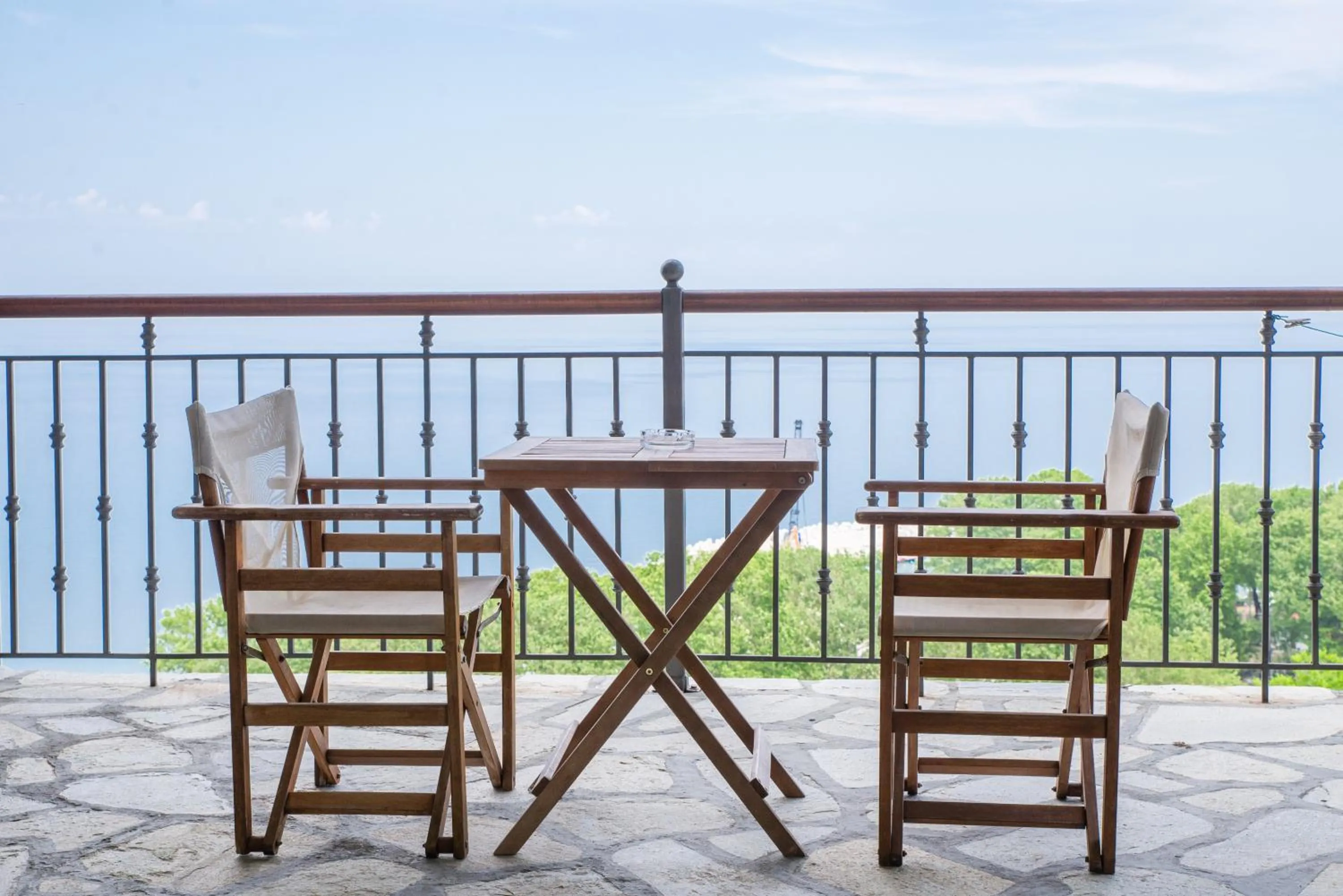 Balcony/Terrace in Marabou Hotel Chorefto