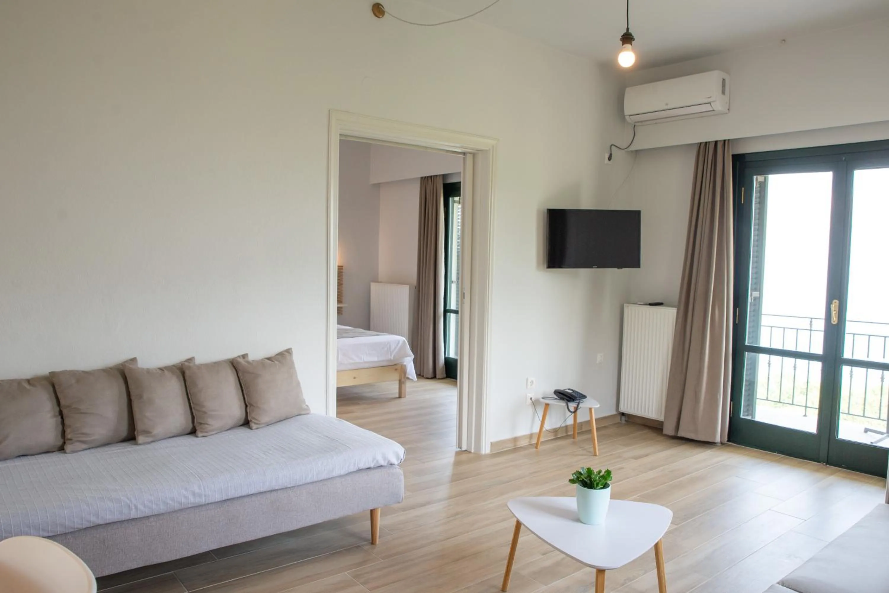 Living room in Marabou Hotel Chorefto