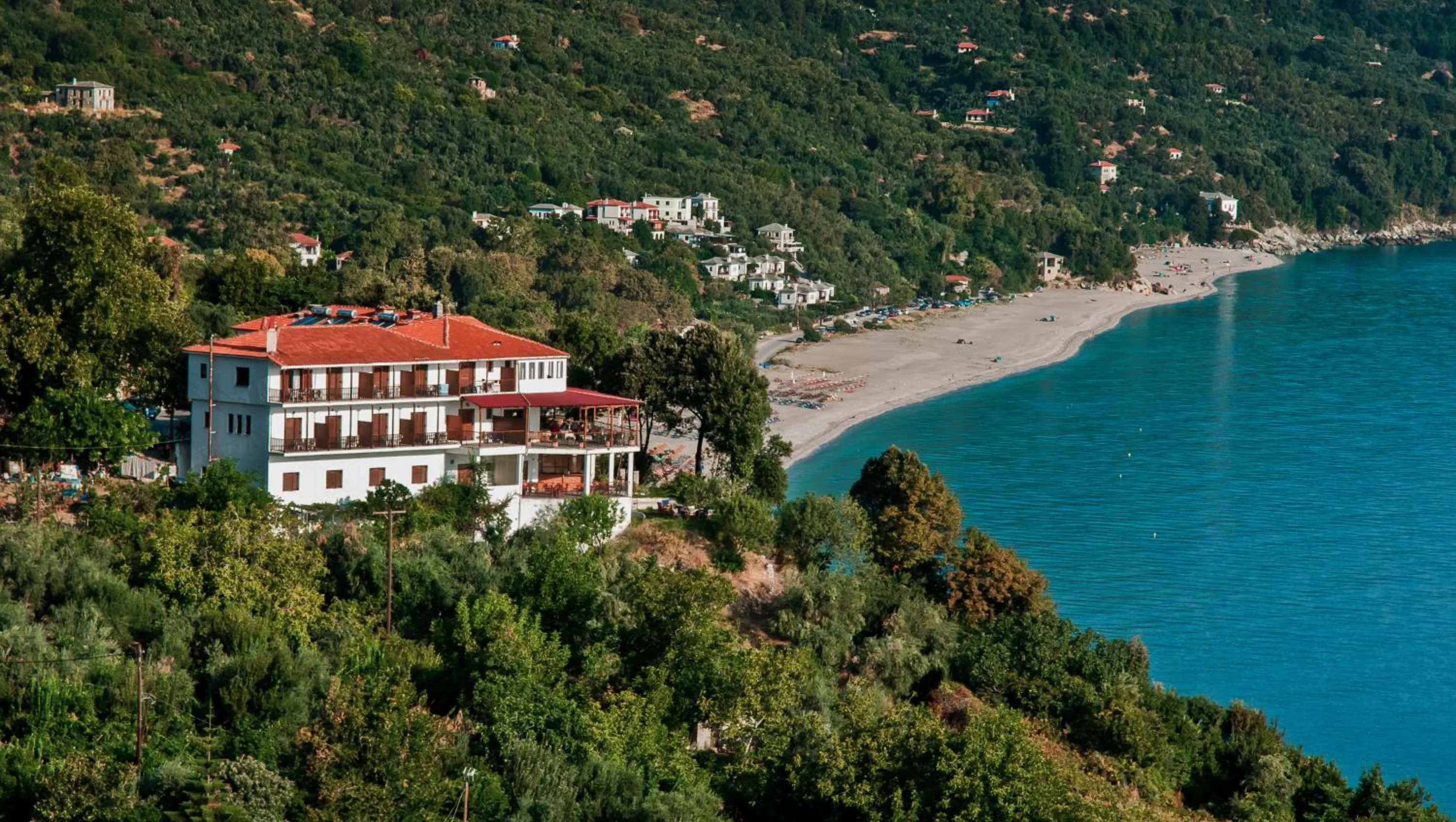 Spring in Marabou Hotel Chorefto