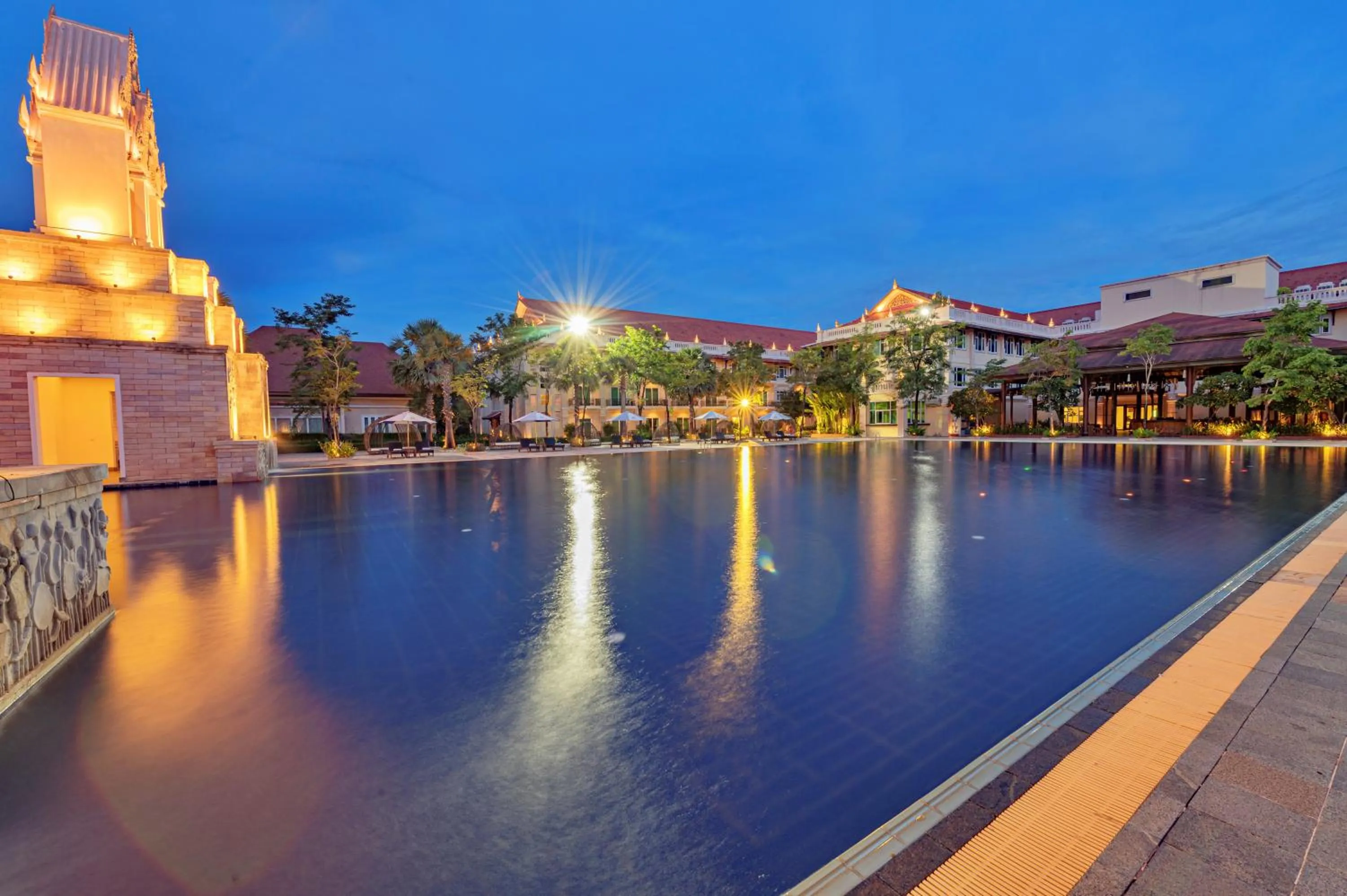 Swimming pool in Sokha Siem Reap Resort & Convention Center