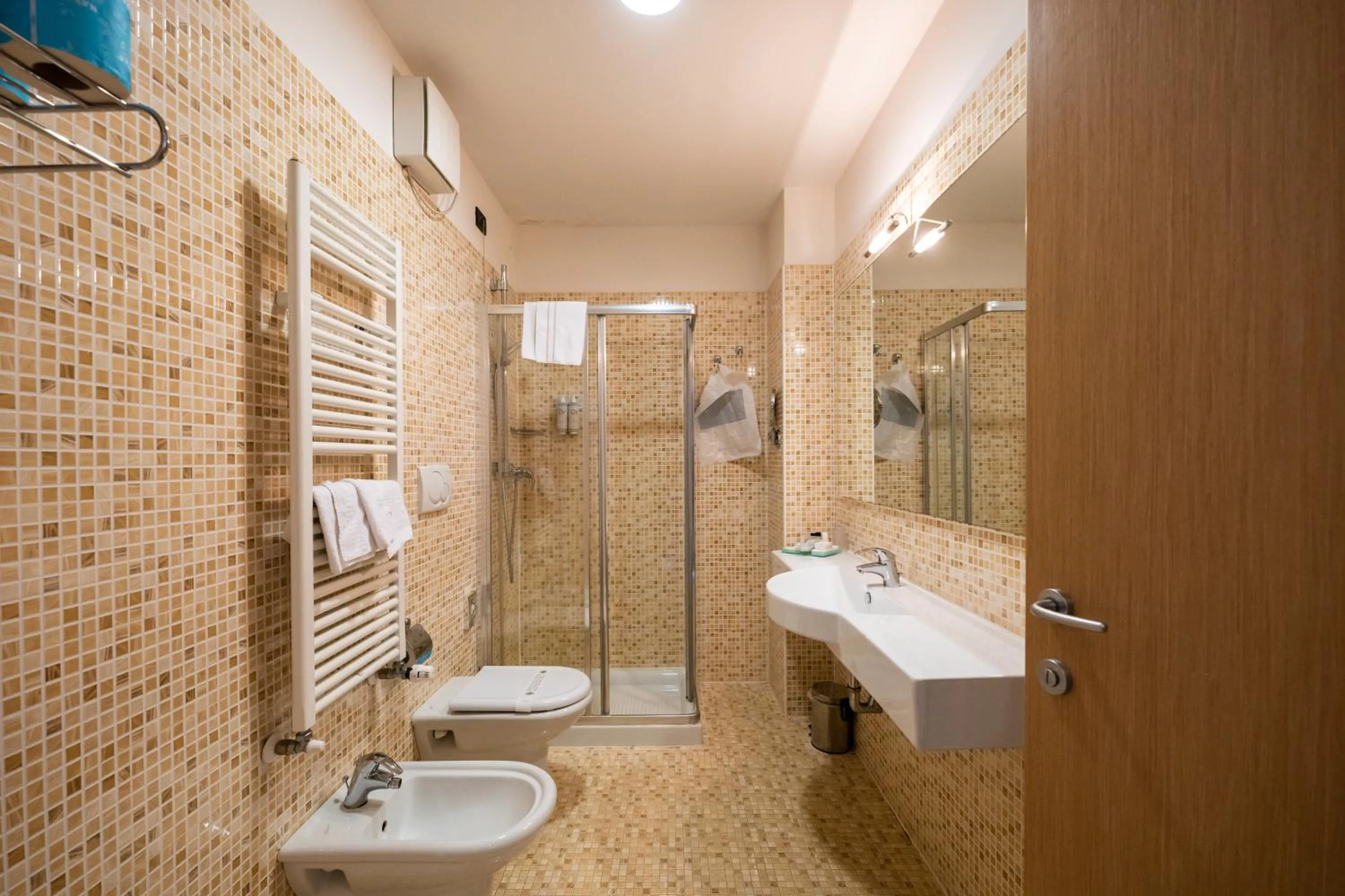 Shower in Villa Luisa Resort & Luxury Apartments