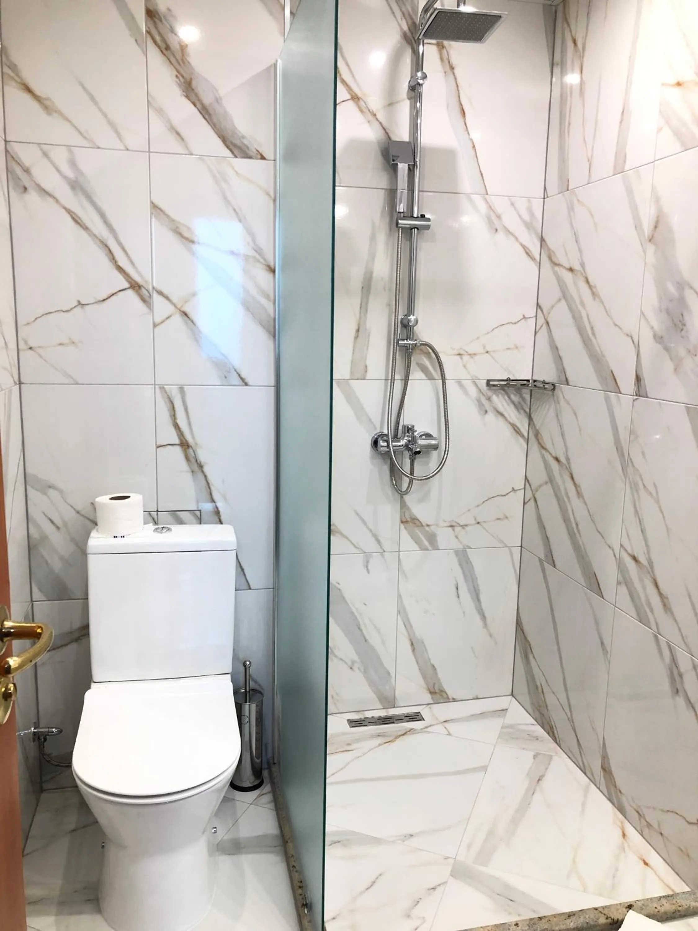 Bathroom in Hotel Anna Palace