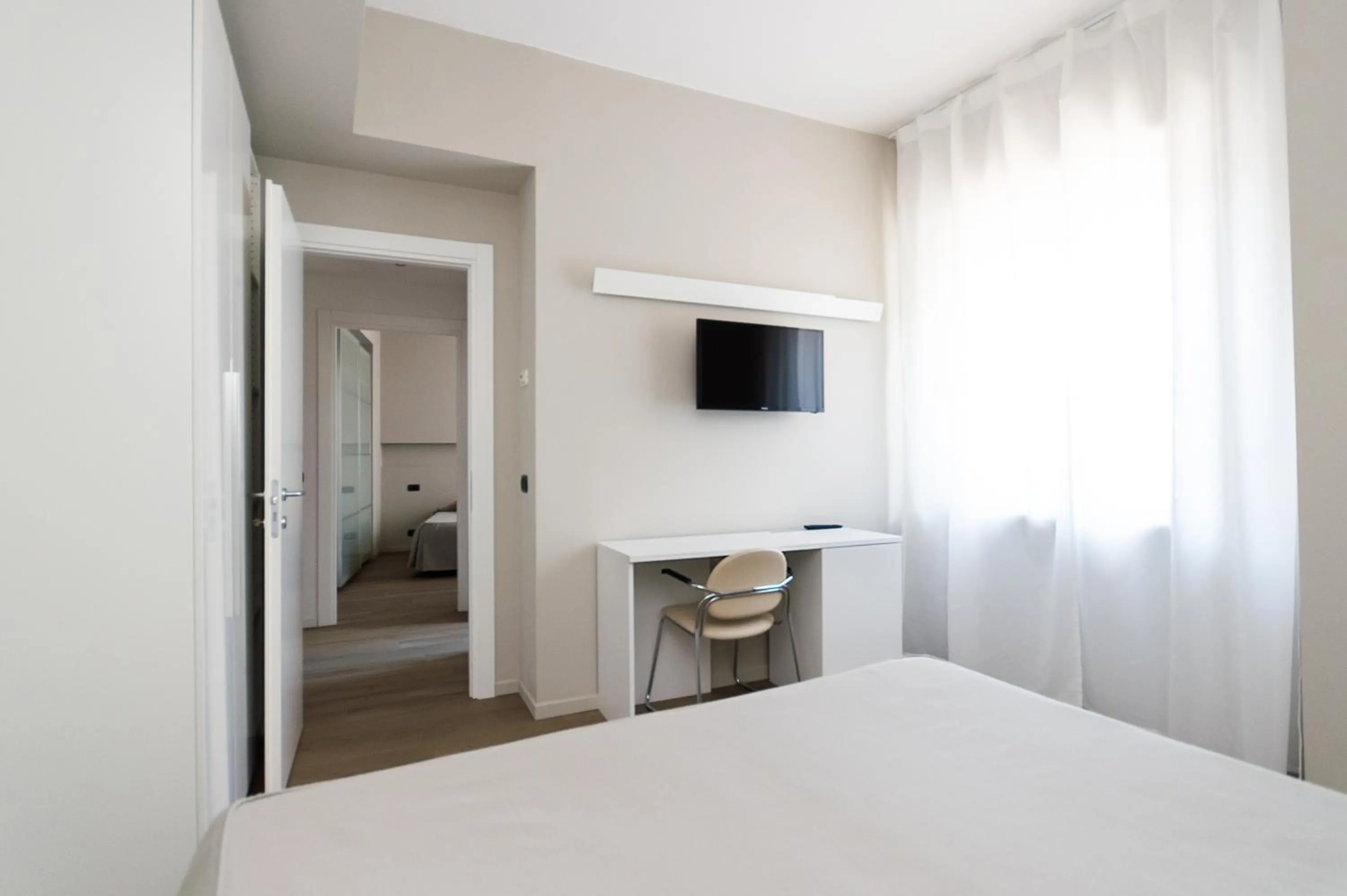 Bedroom, Bed in Hotel Tirreno
