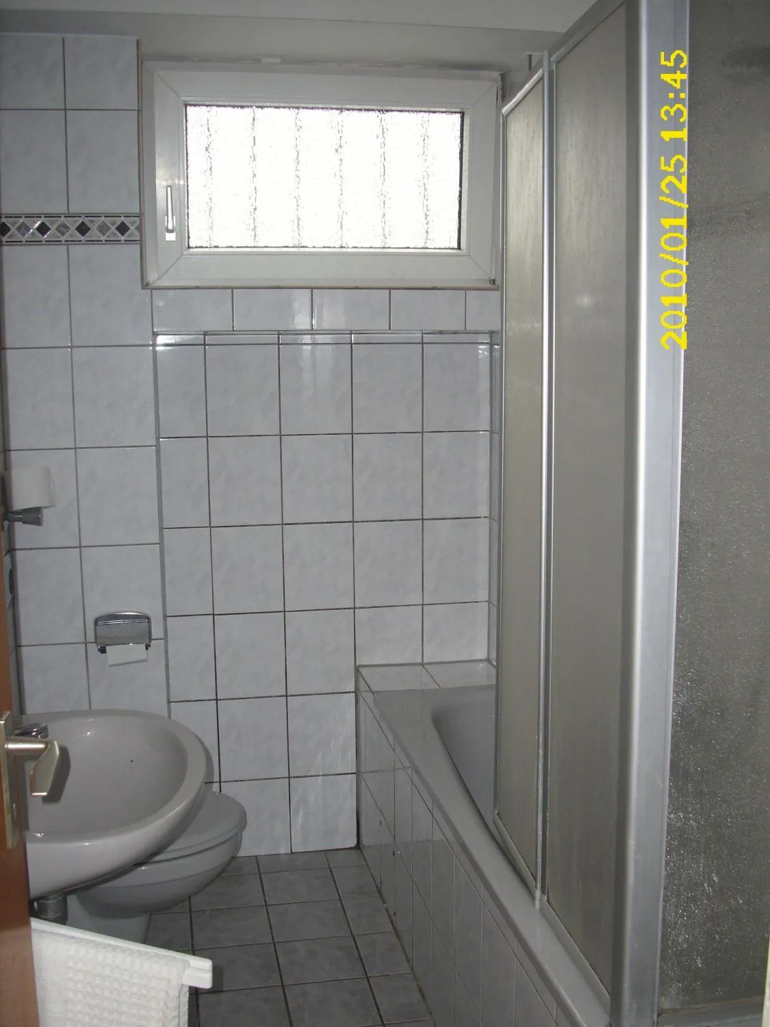 Bathroom in GZ Hostel Bonn