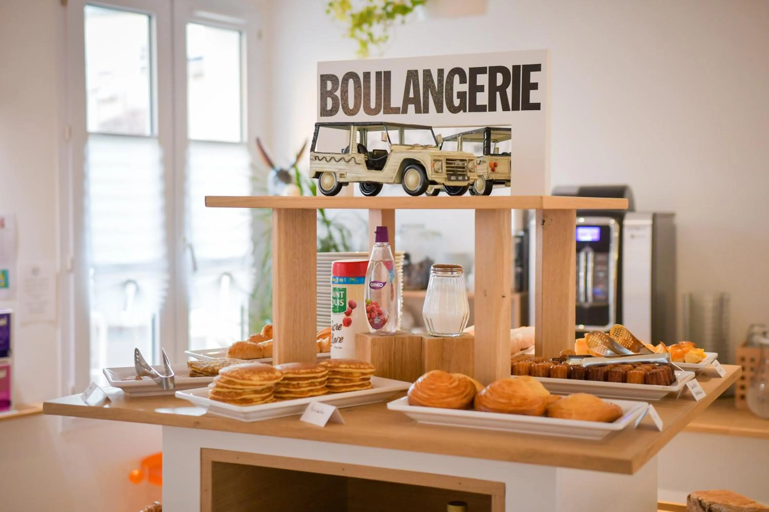 Breakfast in Hôtel La Jetée