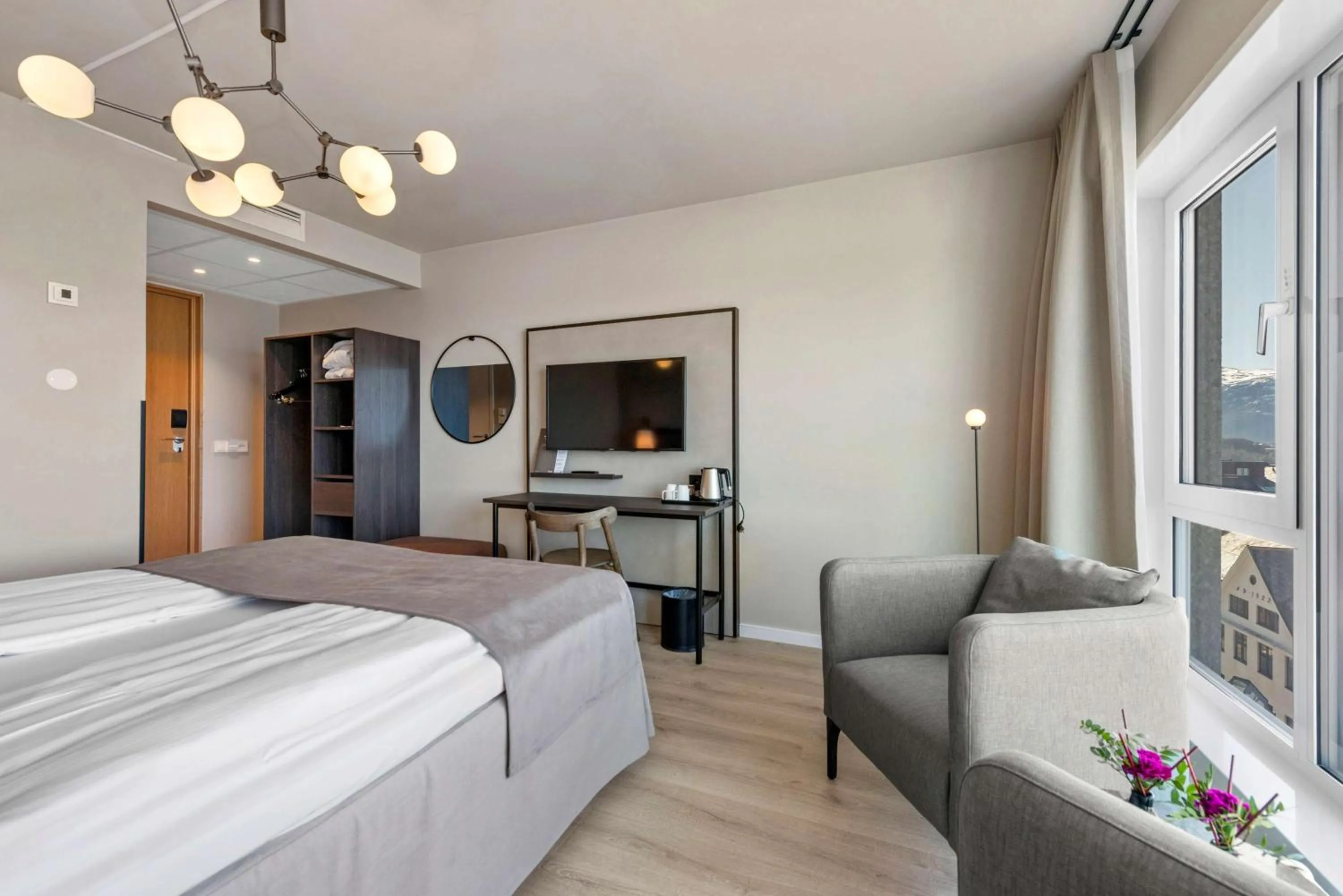 Bedroom, Bed in Scandic Parken