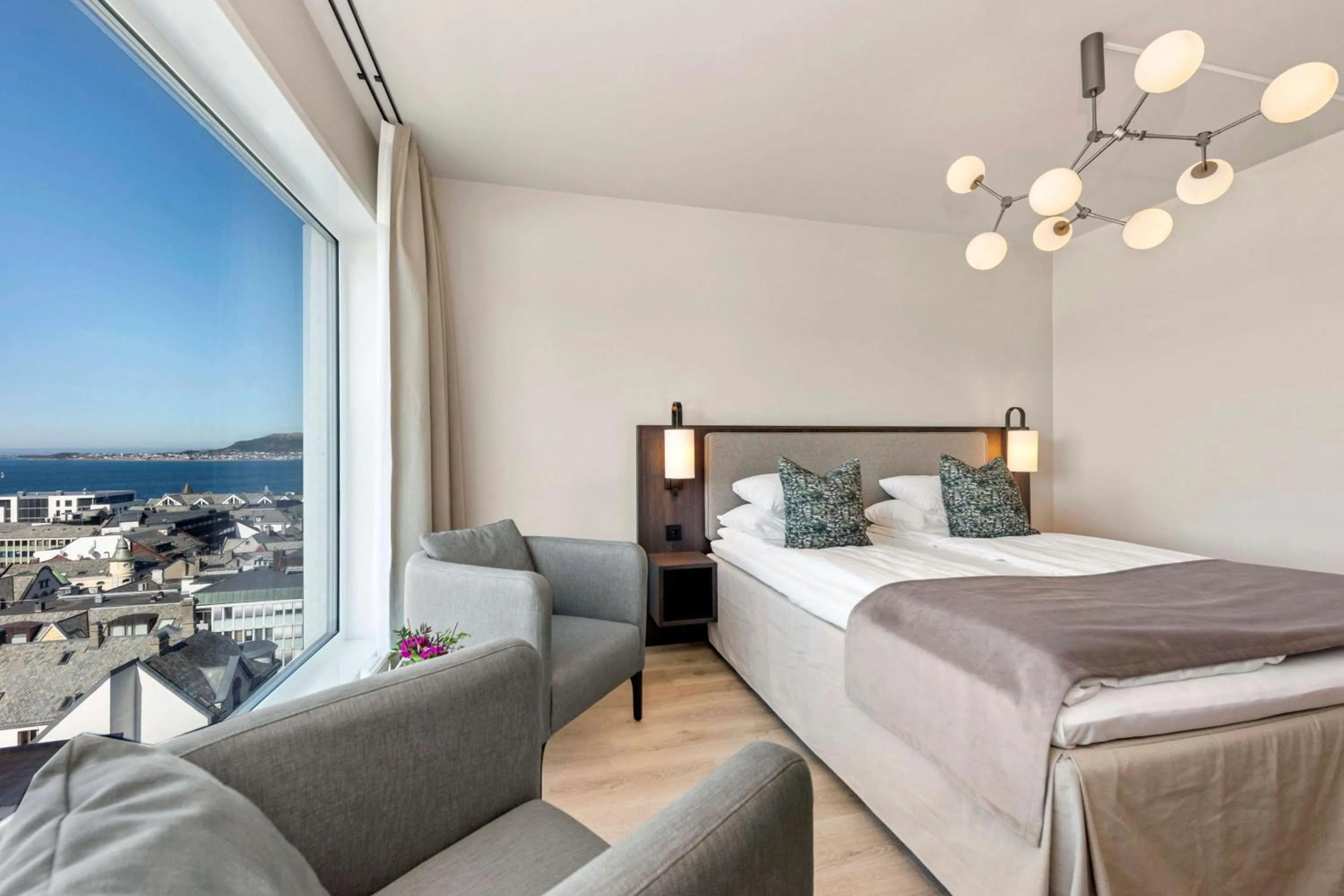 Bedroom, Bed in Scandic Parken