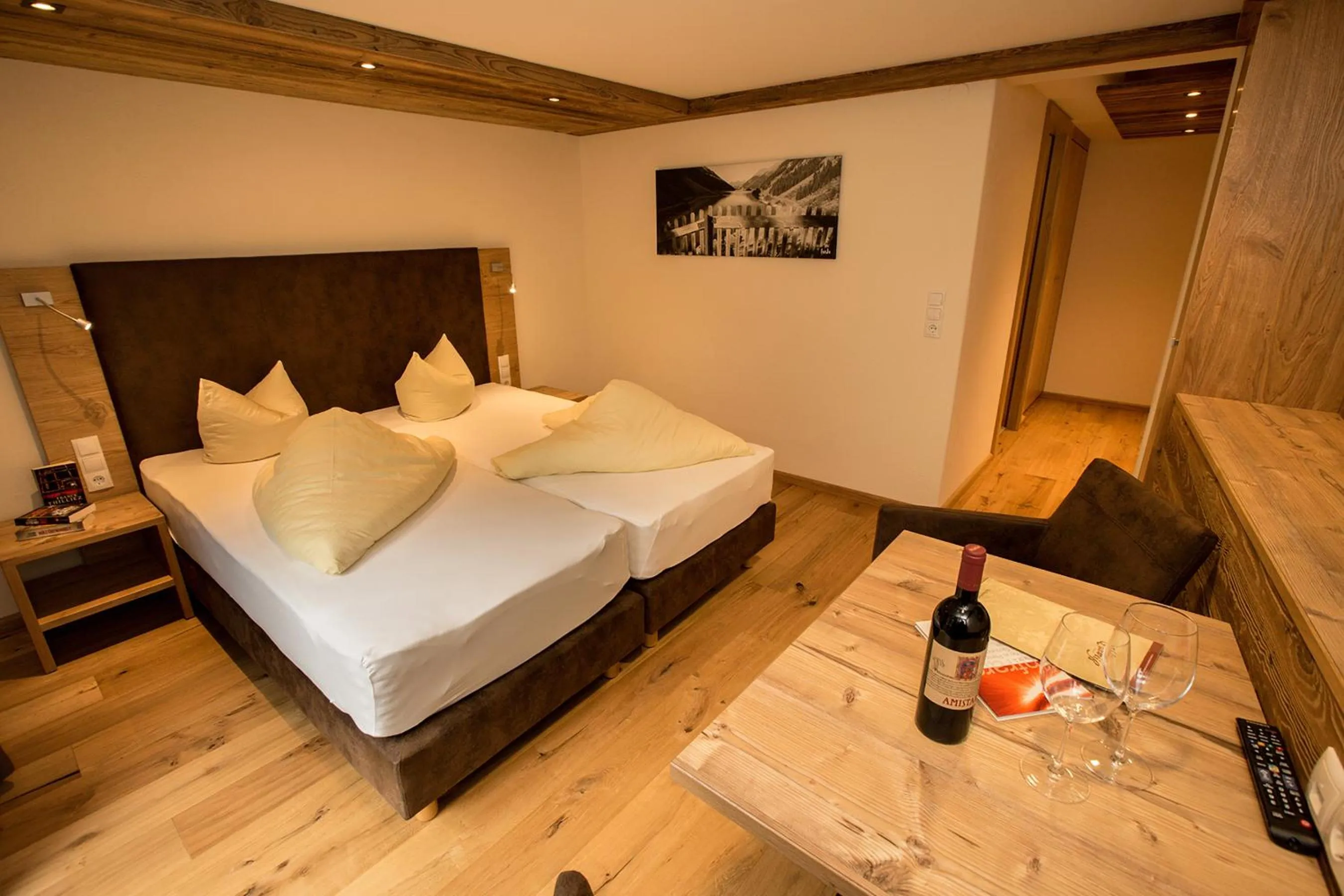 Bed in Hotel Edelweiss