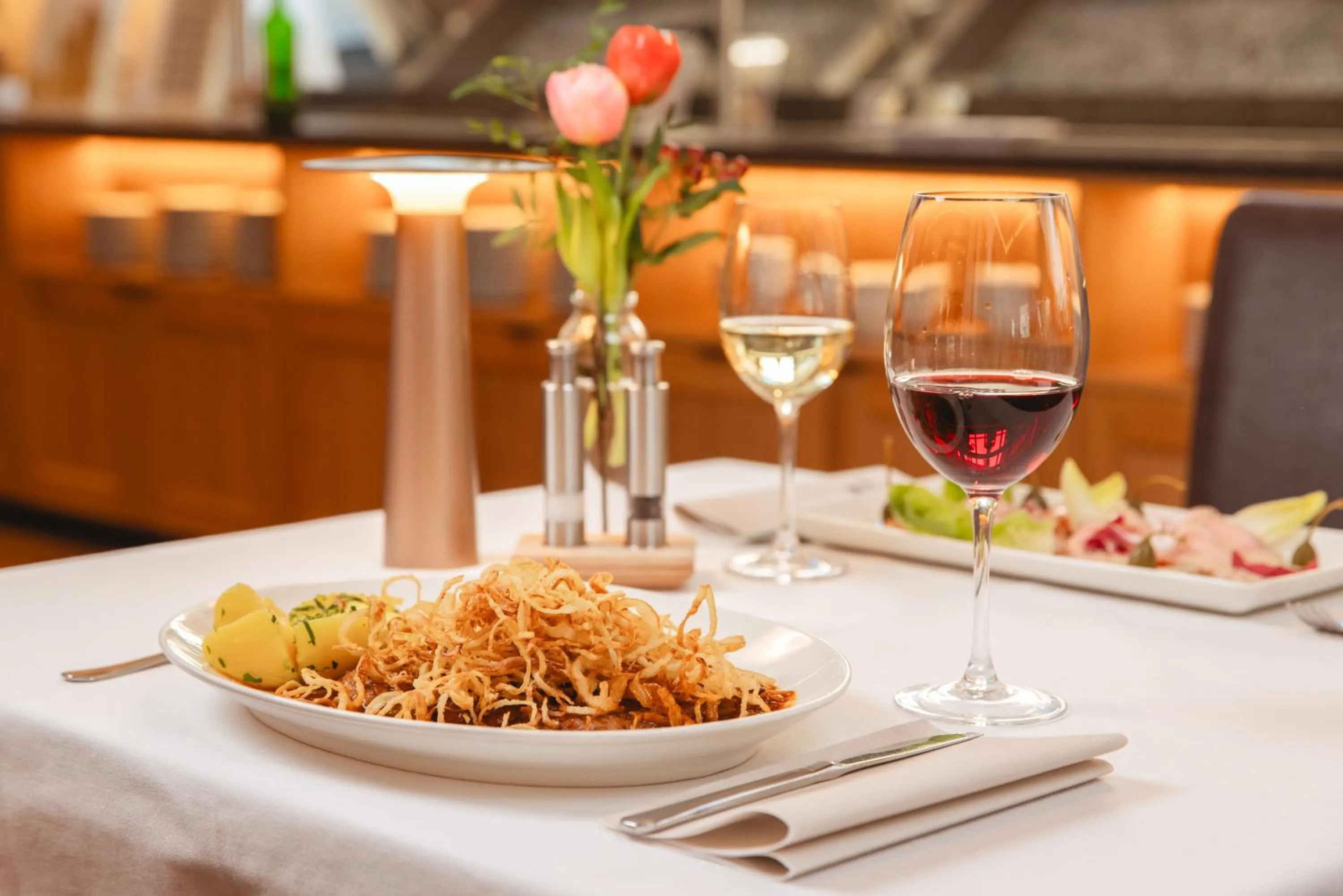 Food and drinks in Hotel Krone