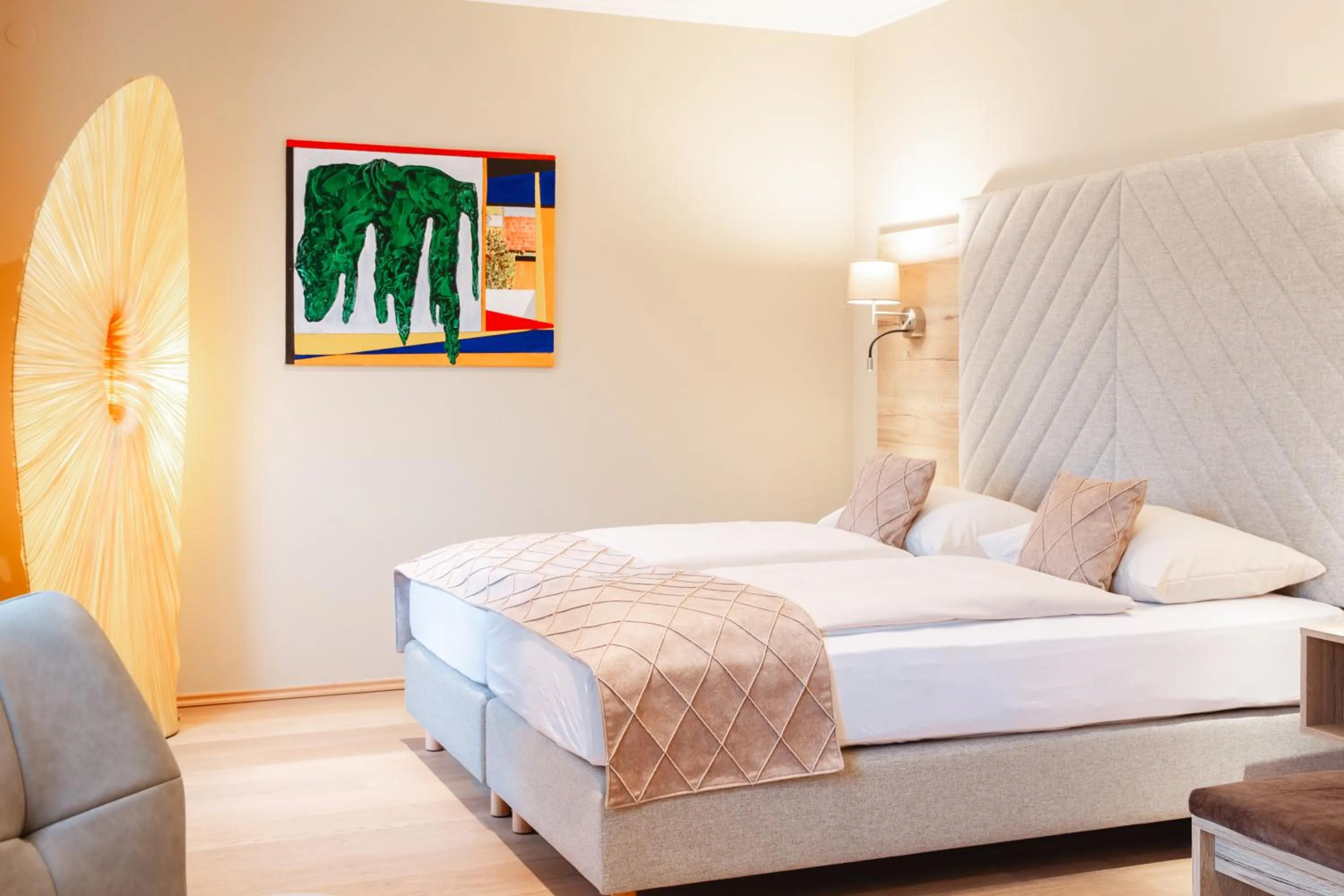 Photo of the whole room, Bed in Hotel Krone