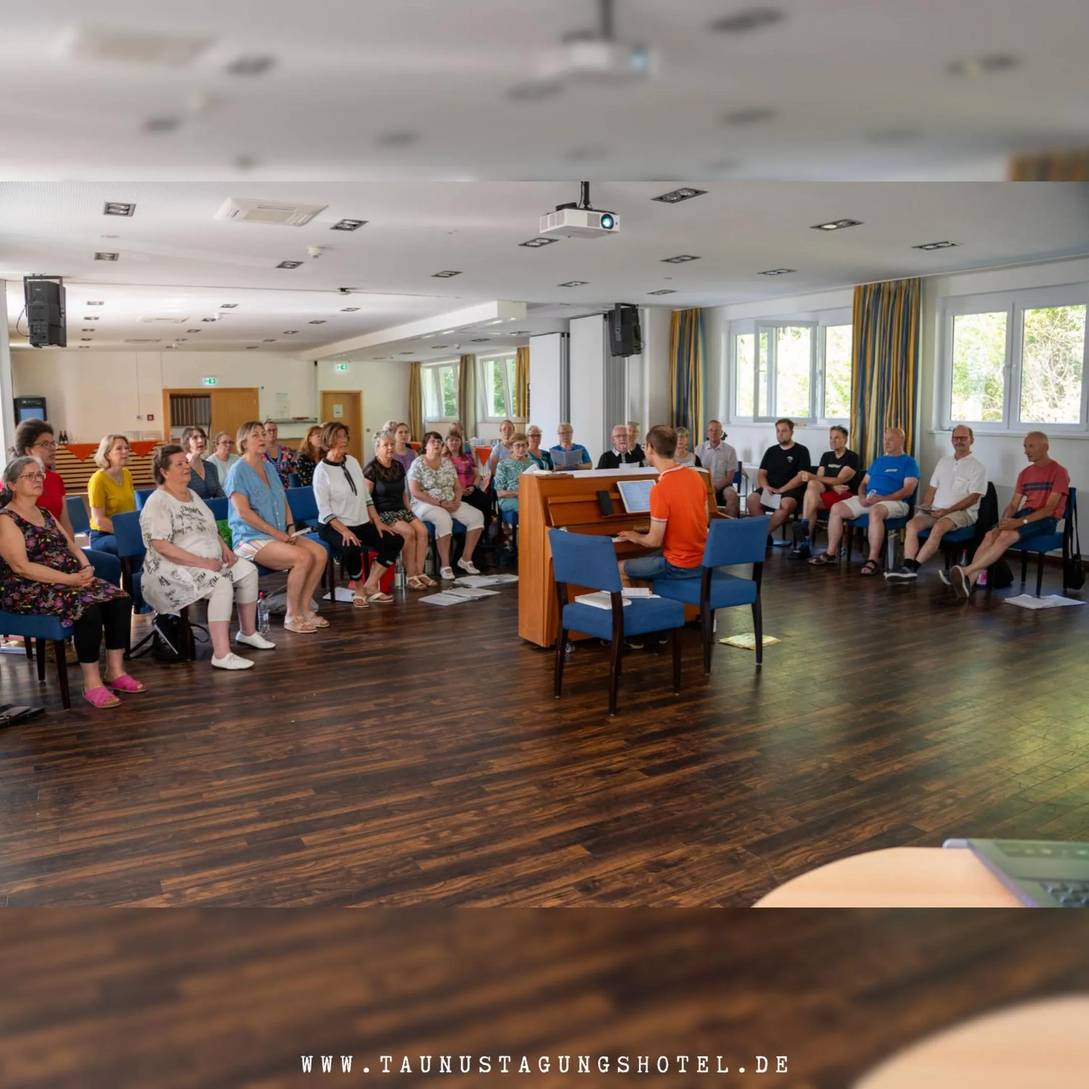 group of guests in TaunusTagungsHotel