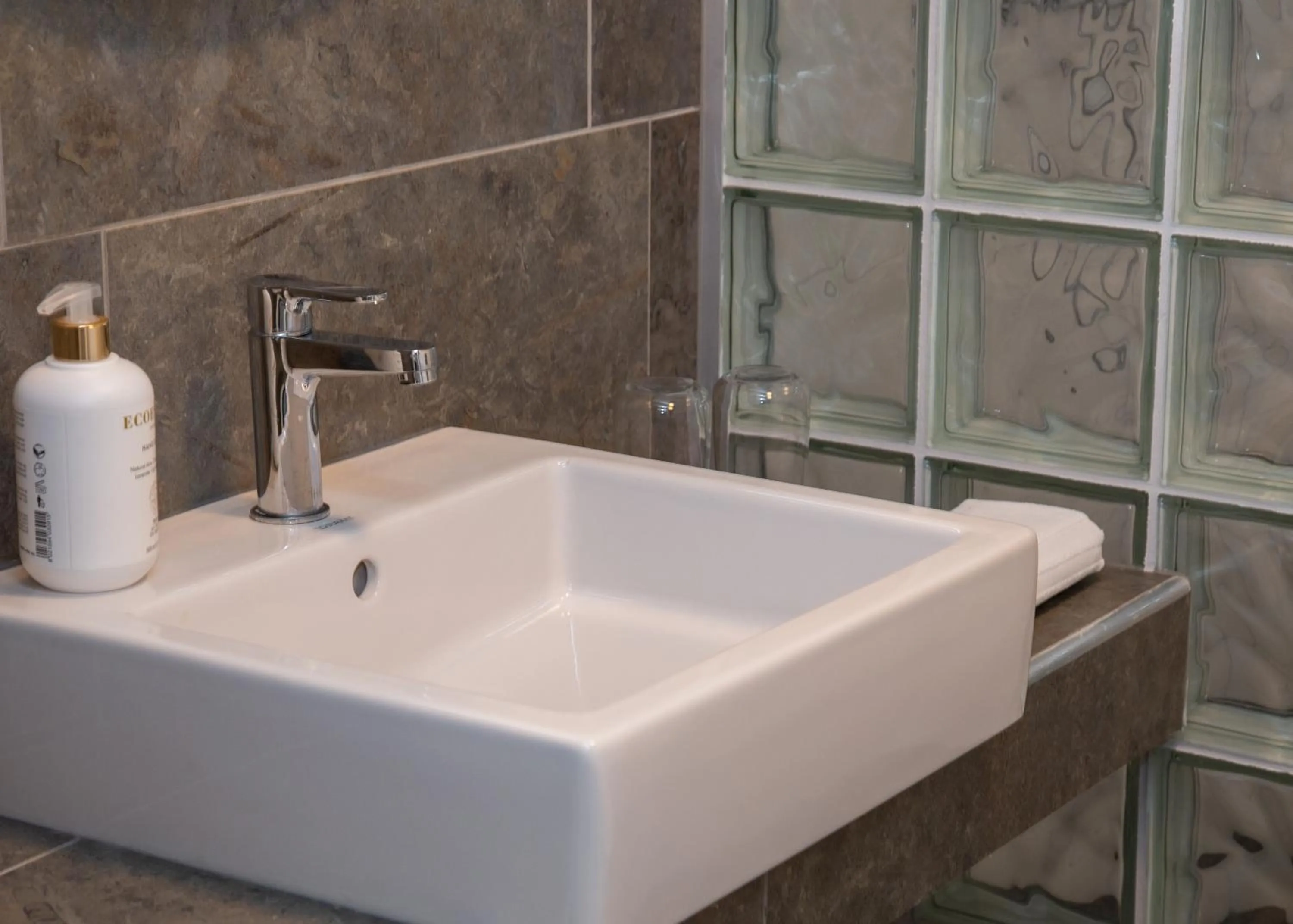 Bathroom in Halltorps Gästgiveri