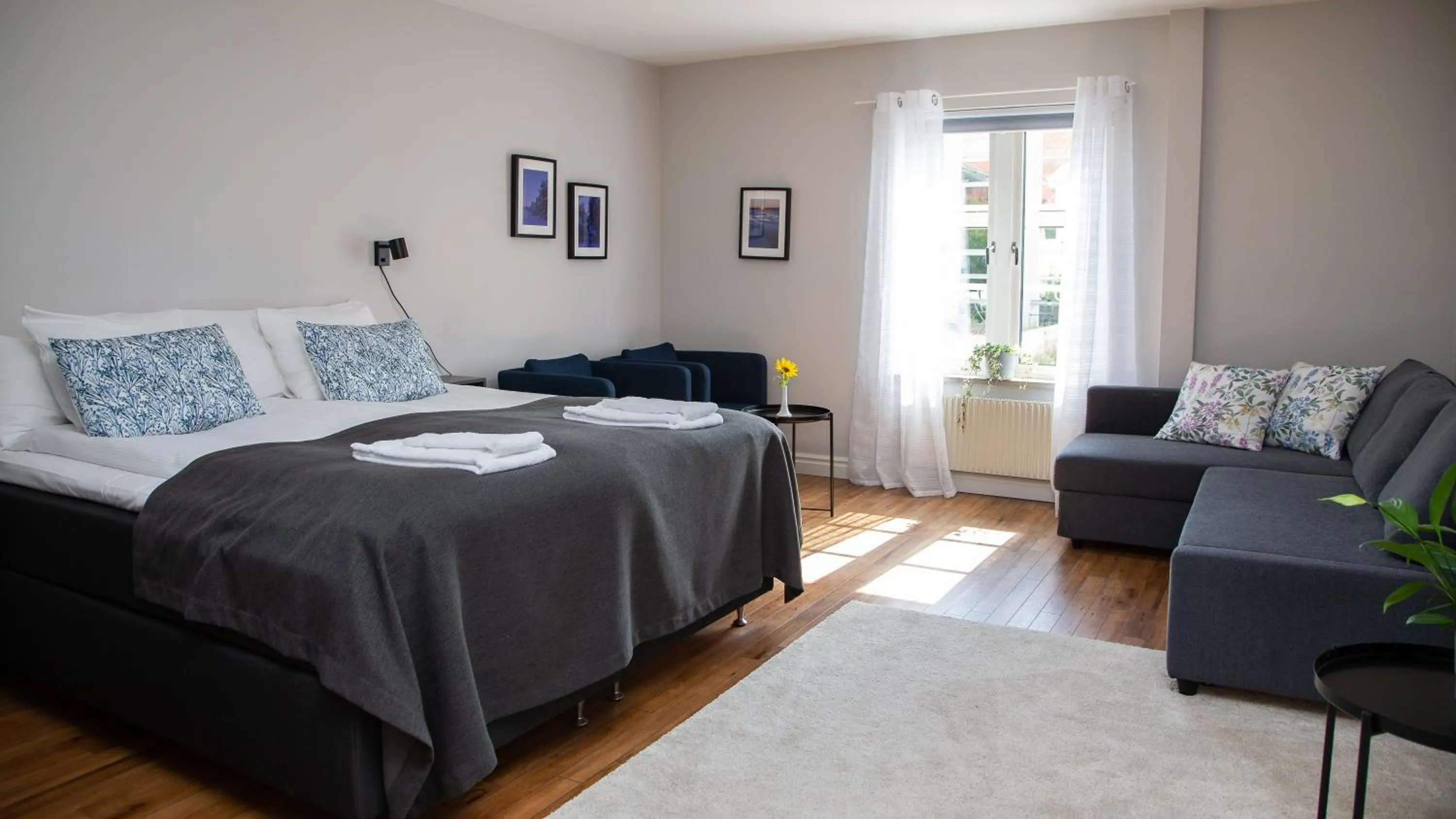 Photo of the whole room, Bed in Halltorps Gästgiveri