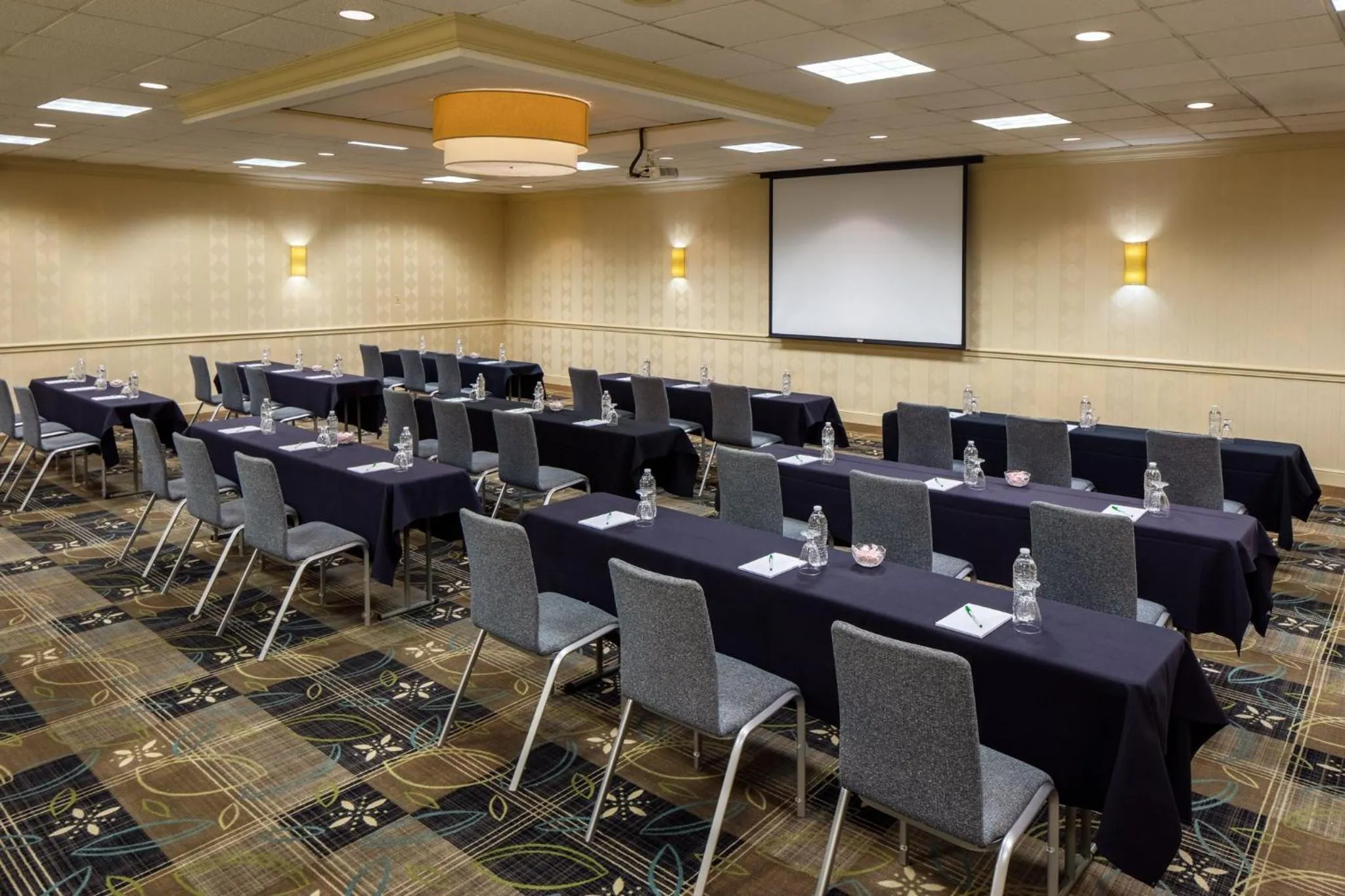 Meeting/conference room in Holiday Inn Weirton-Steubenville Area