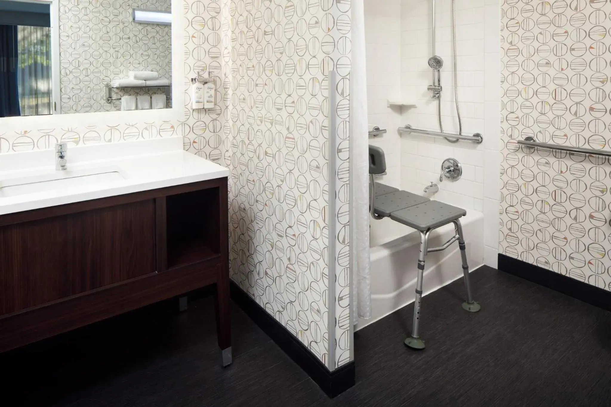 King Suite - Disability Access in Holiday Inn Weirton-Steubenville Area King Suite - Disability Access in Holiday Inn Weirton-Steubenville Area