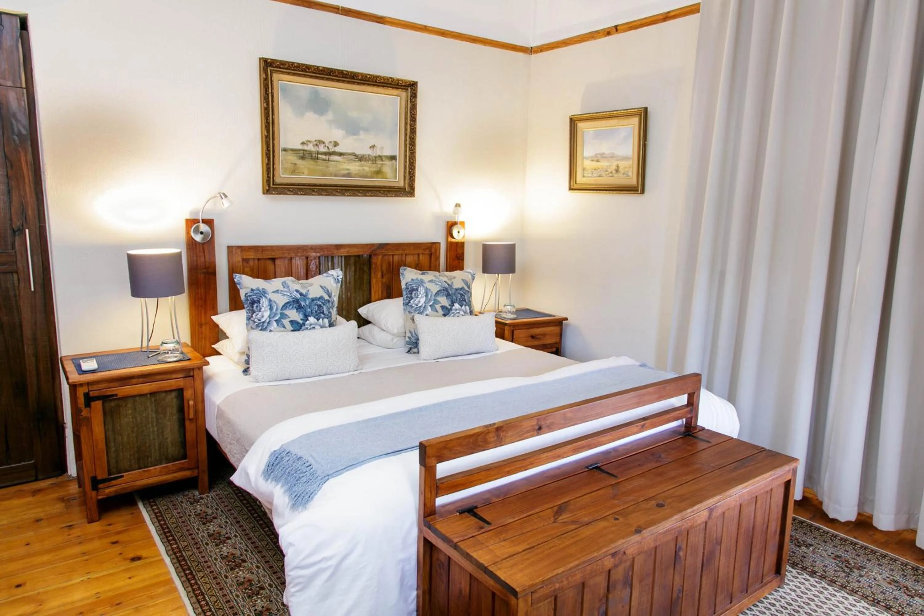 Bed in Oakdene Guest House