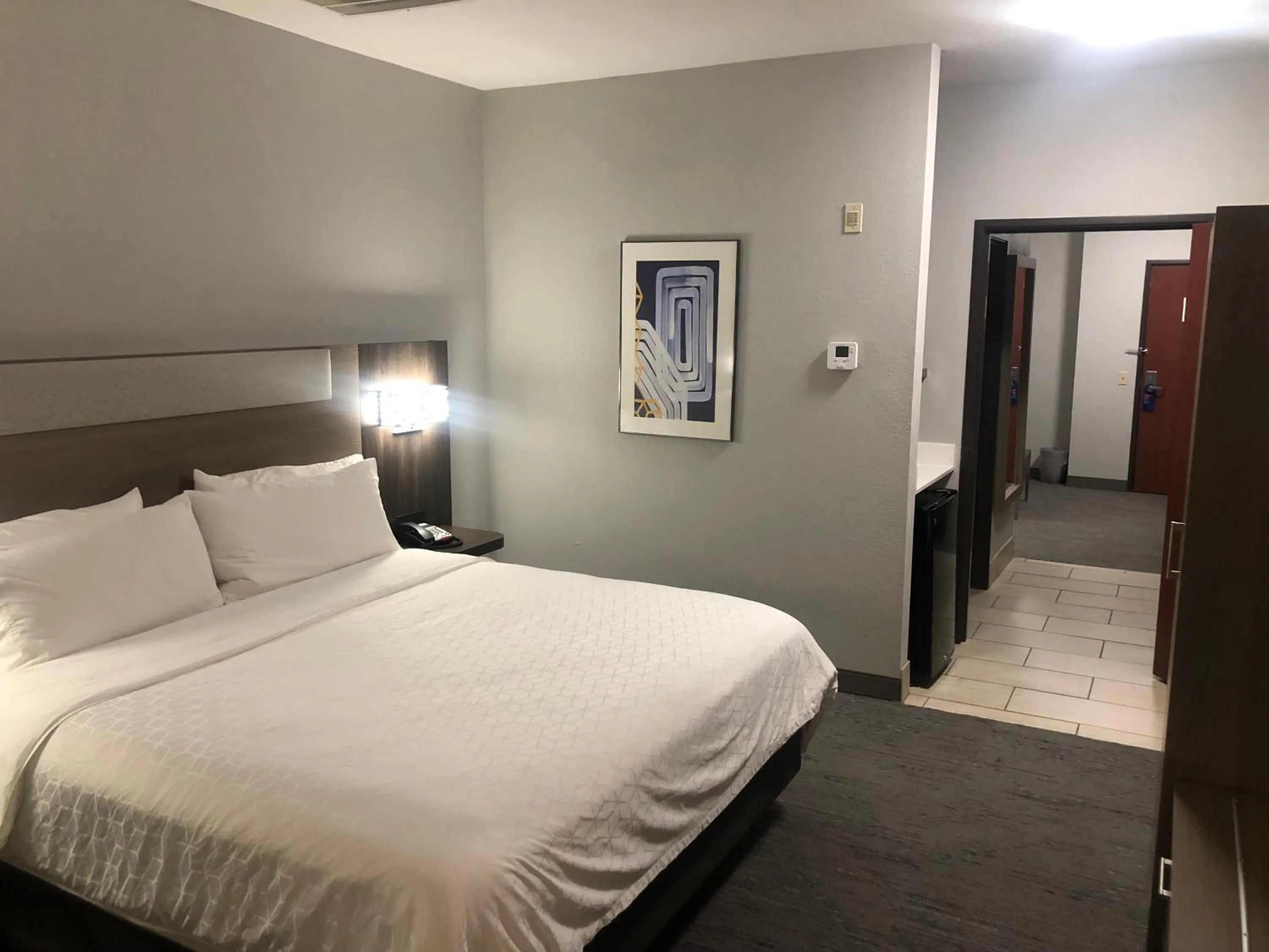 Bed in Holiday Inn Express Hotel & Suites Woodward Hwy 270 by IHG