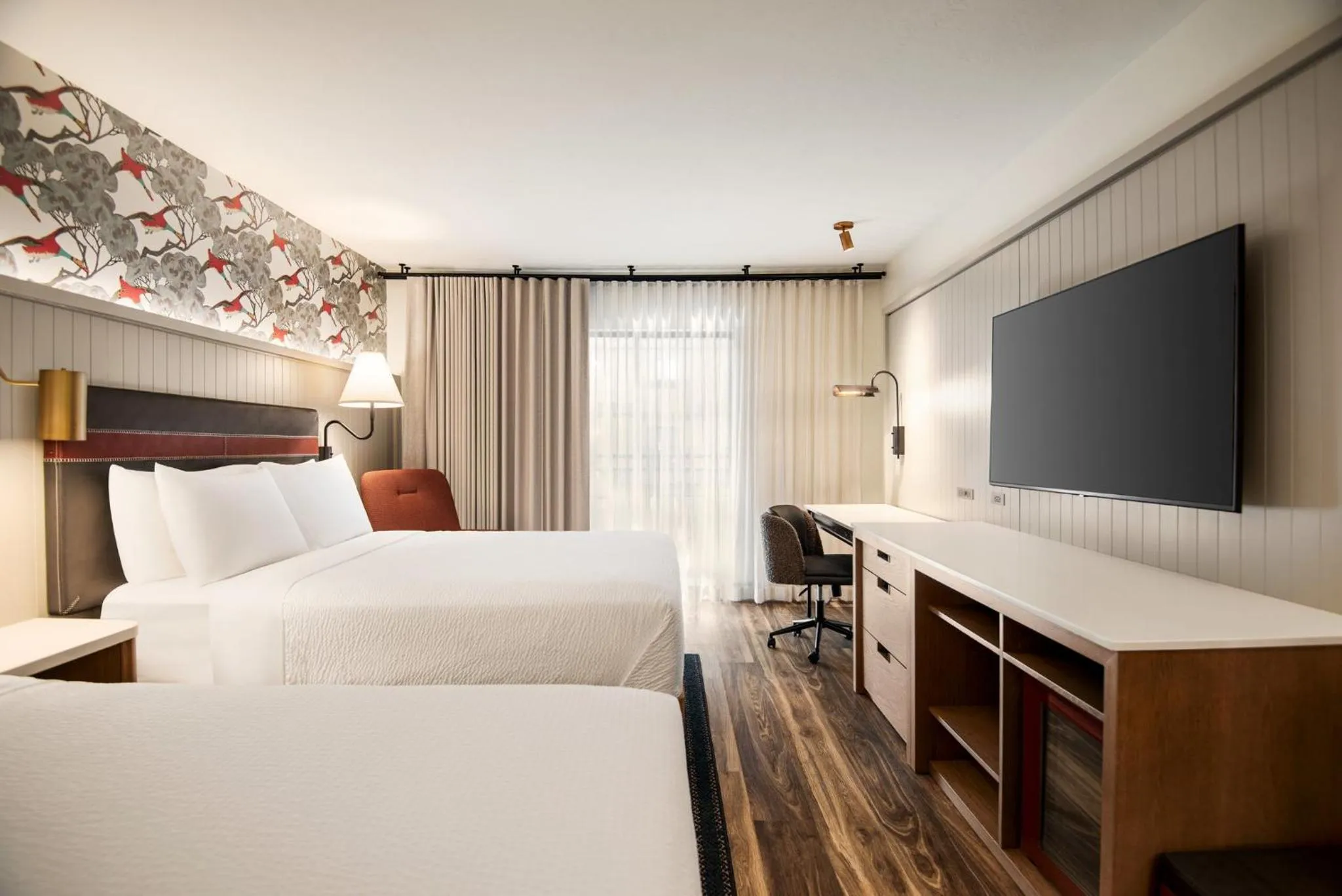 Photo of the whole room, Bed in Holiday Inn Missoula Downtown by IHG