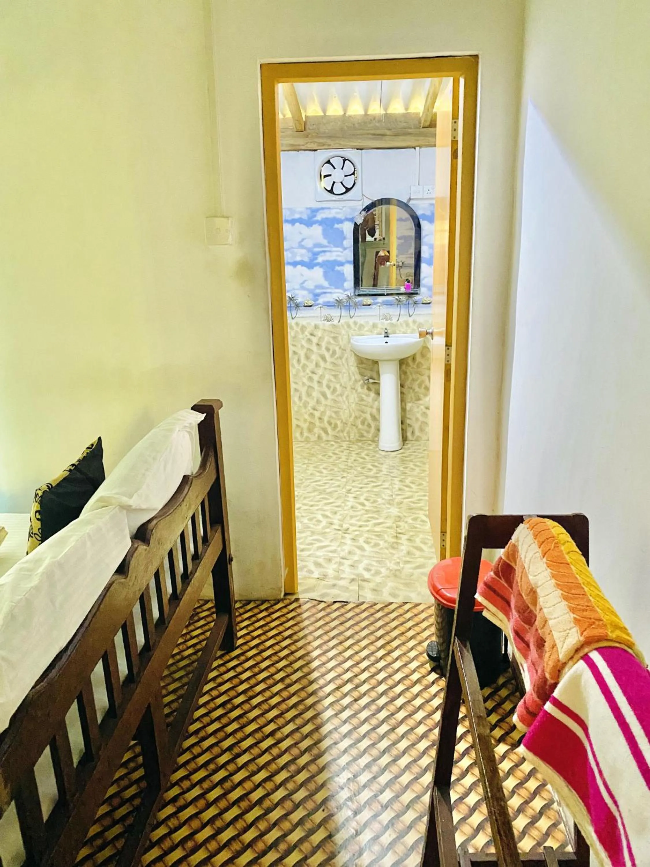 View (from property/room), Bed in Sigiri Lakshan Home Stay