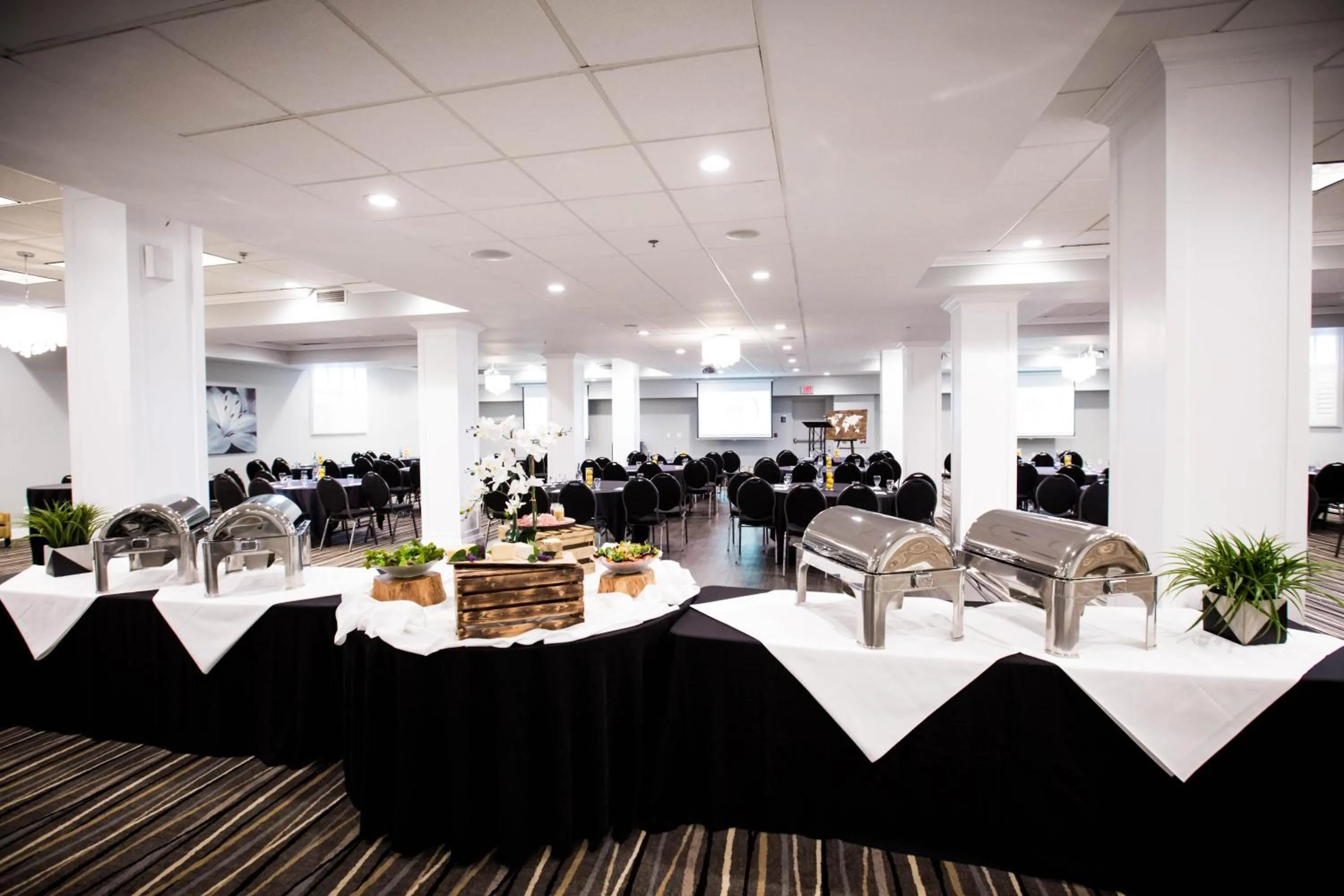 Banquet/Function facilities in Cambridge Hotel and Conference Centre