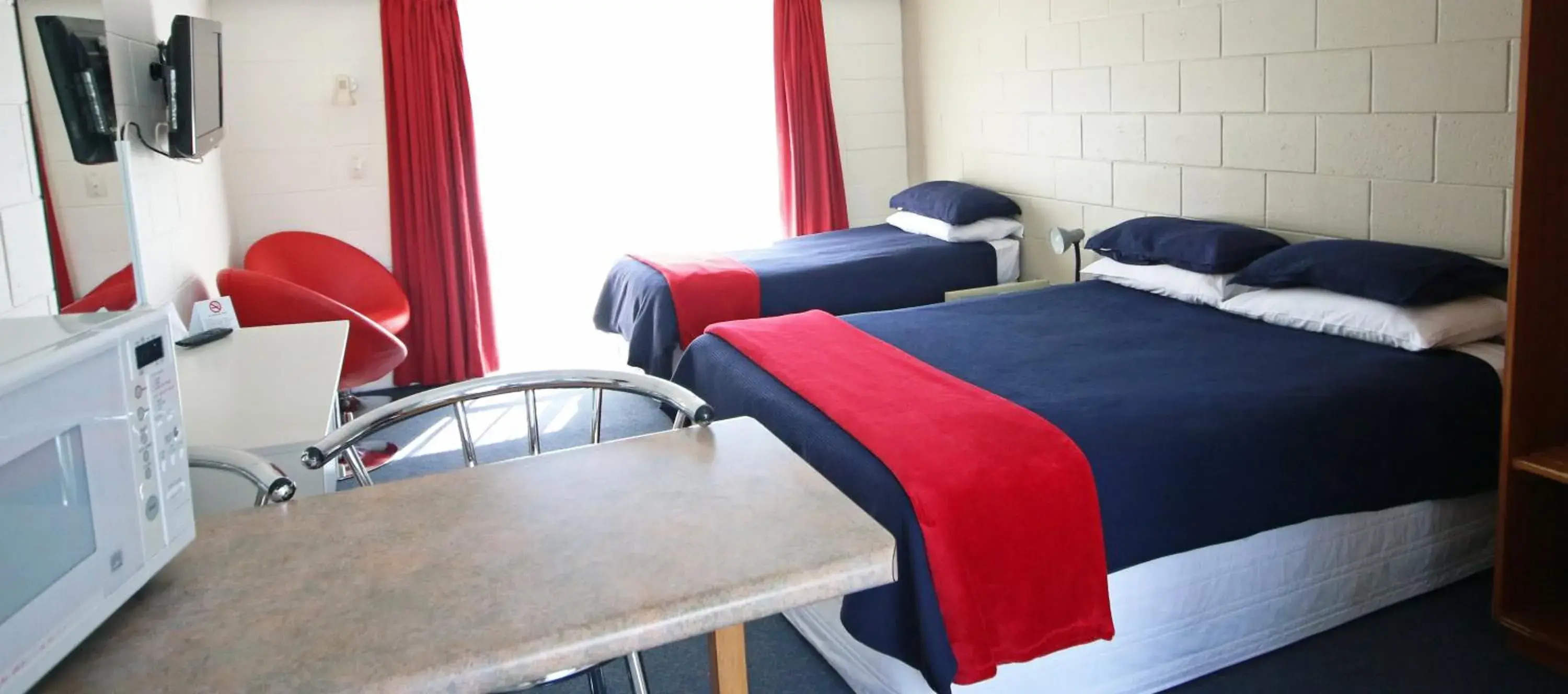 Standard Studio - Disability Access in Midway Pacifica Lodge Standard Studio - Disability Access in Midway Pacifica Lodge