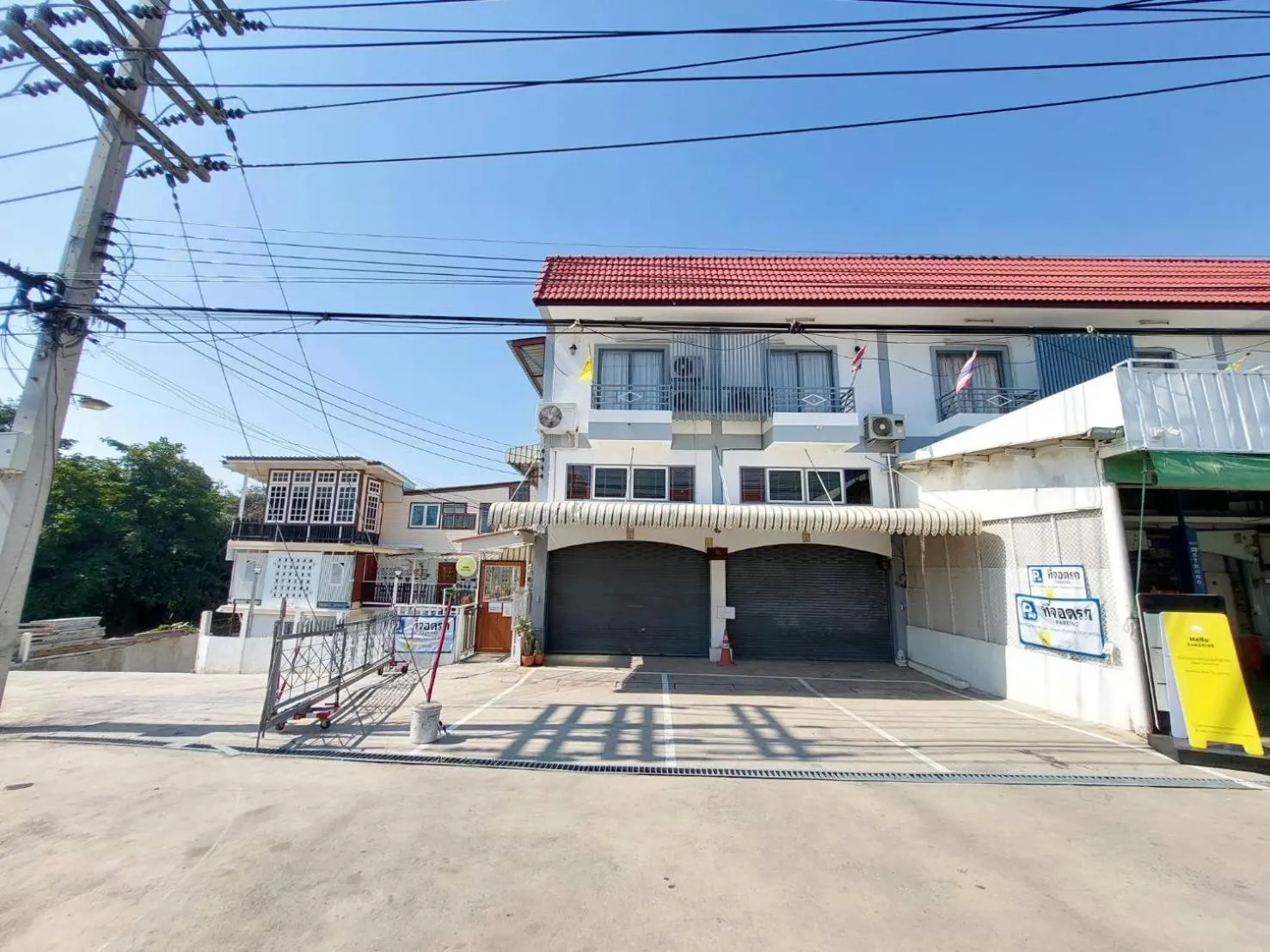 Property building in Green Riverside Homestay