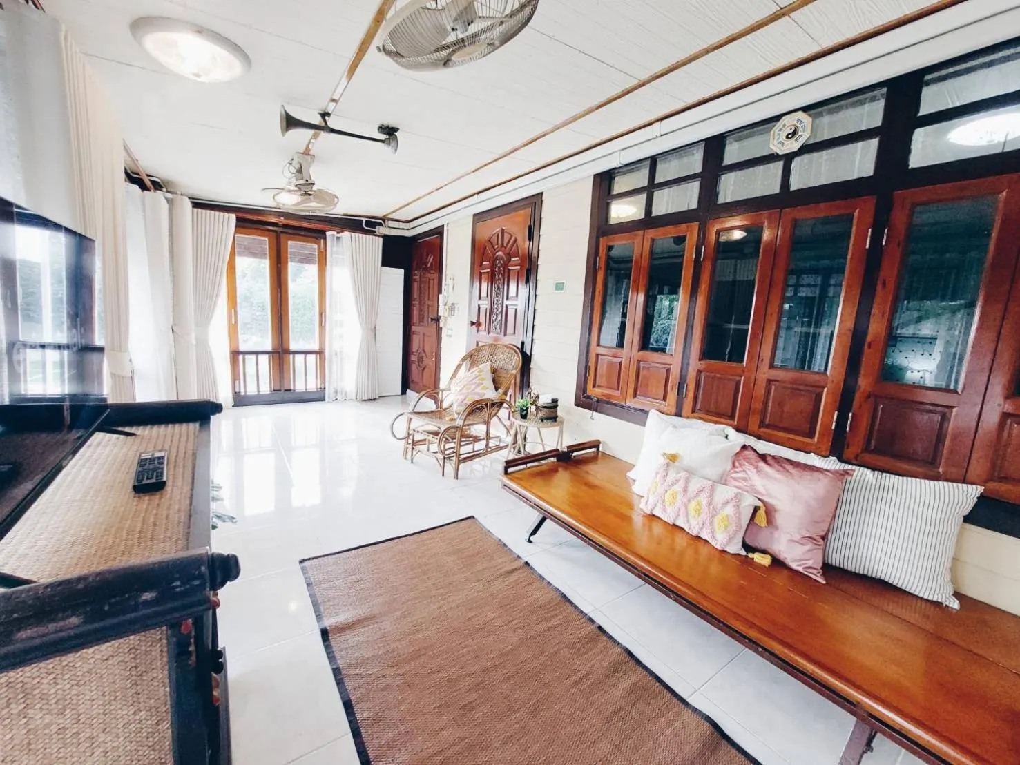 TV and multimedia in Green Riverside Homestay