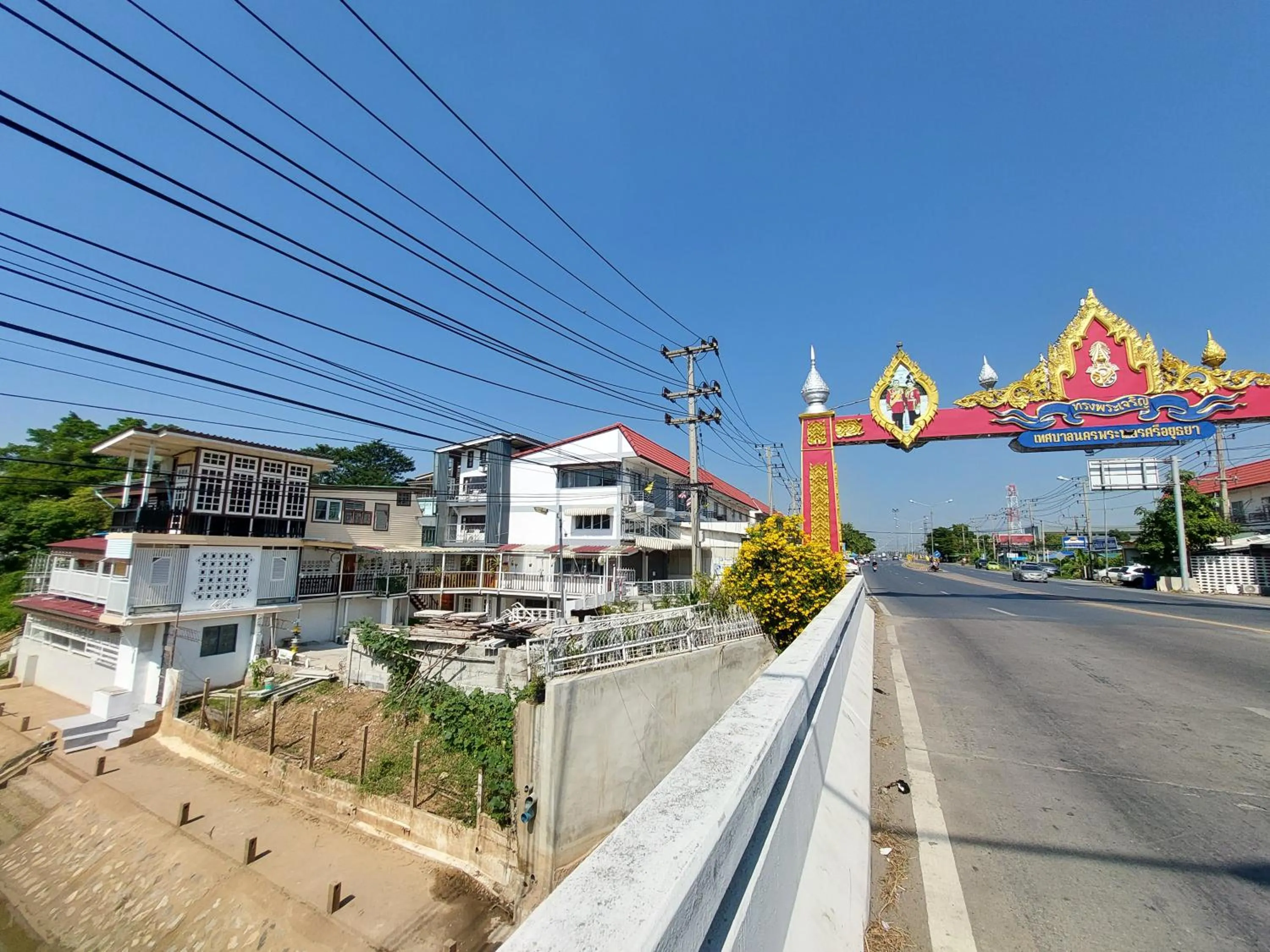 Property building in Green Riverside Homestay