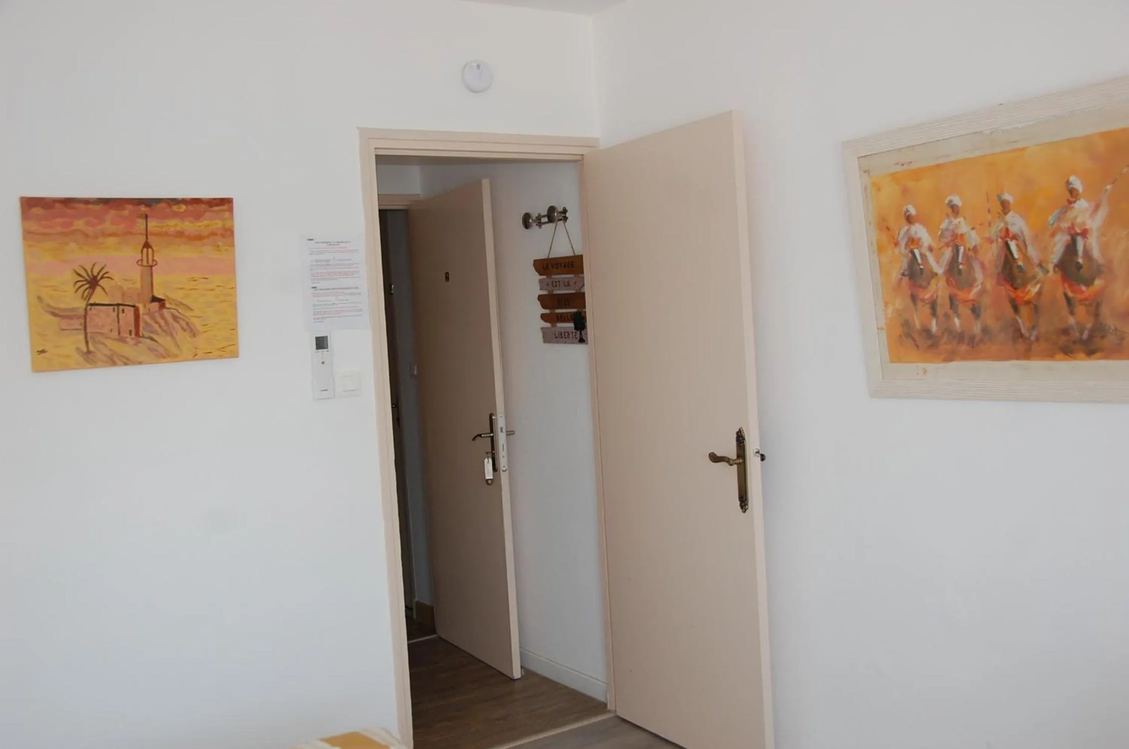 Bedroom in Le Pont de la Loire