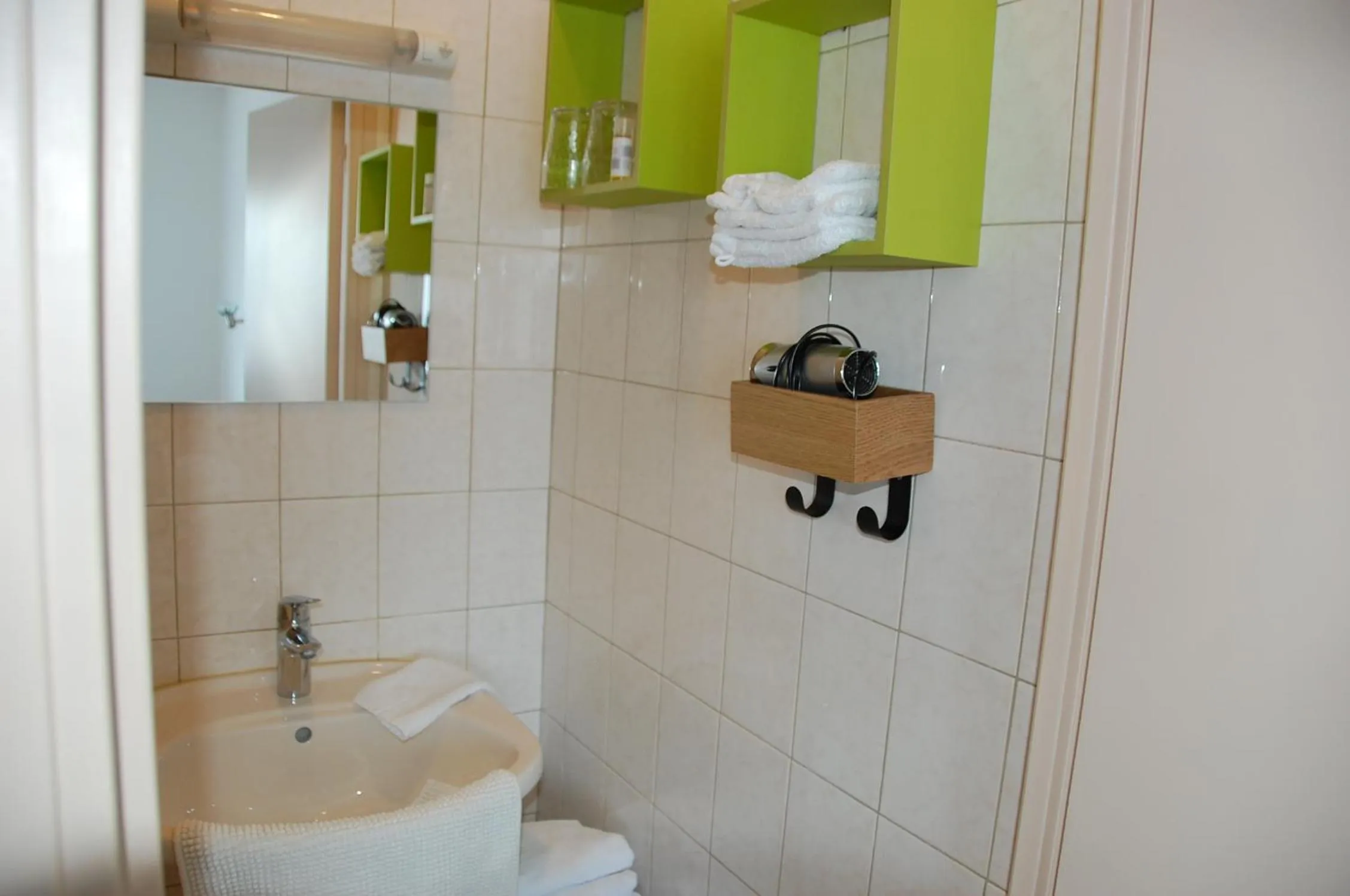 Bathroom in Le Pont de la Loire