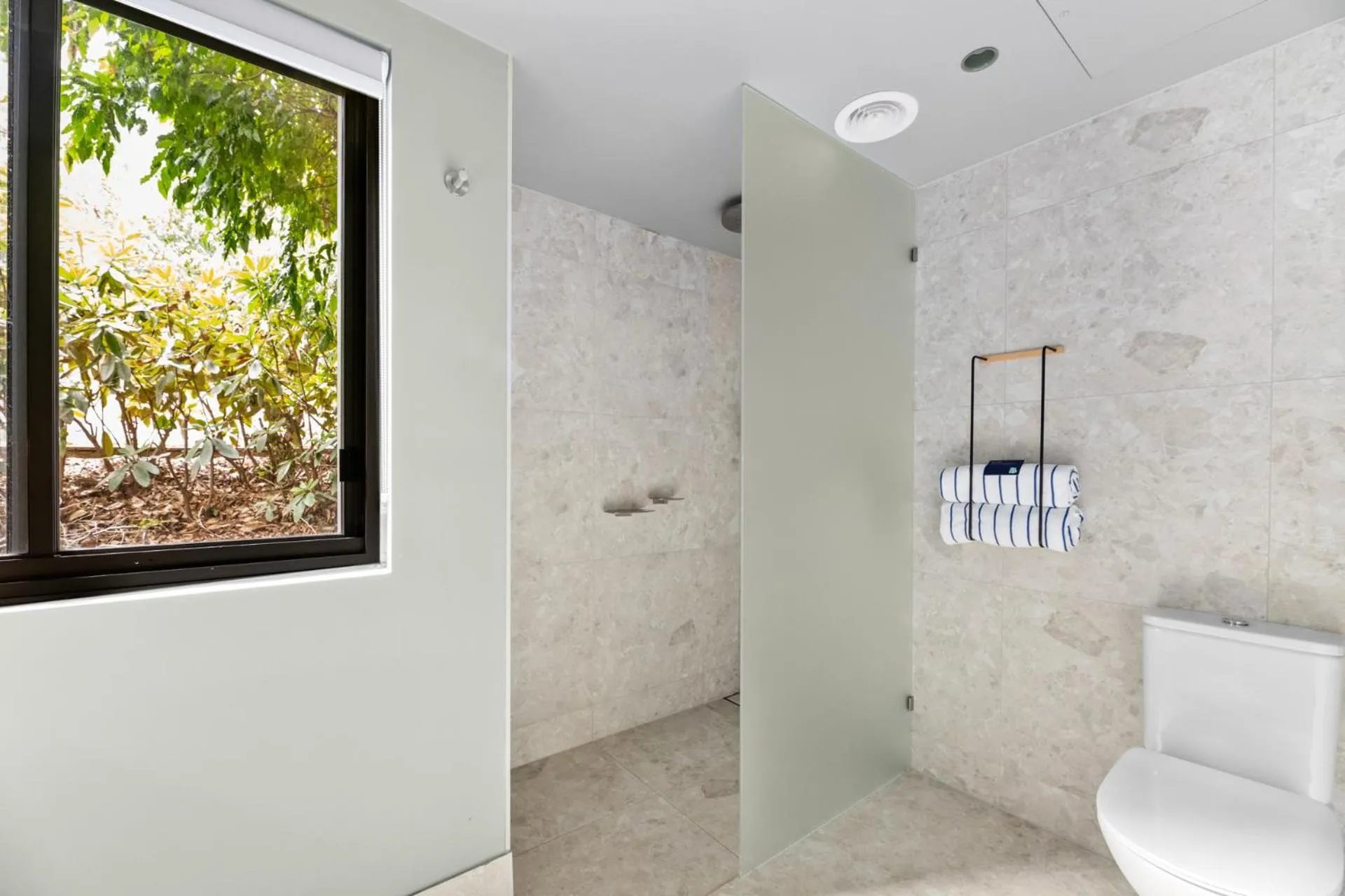 Shower in Balgownie Estate Yarra Valley