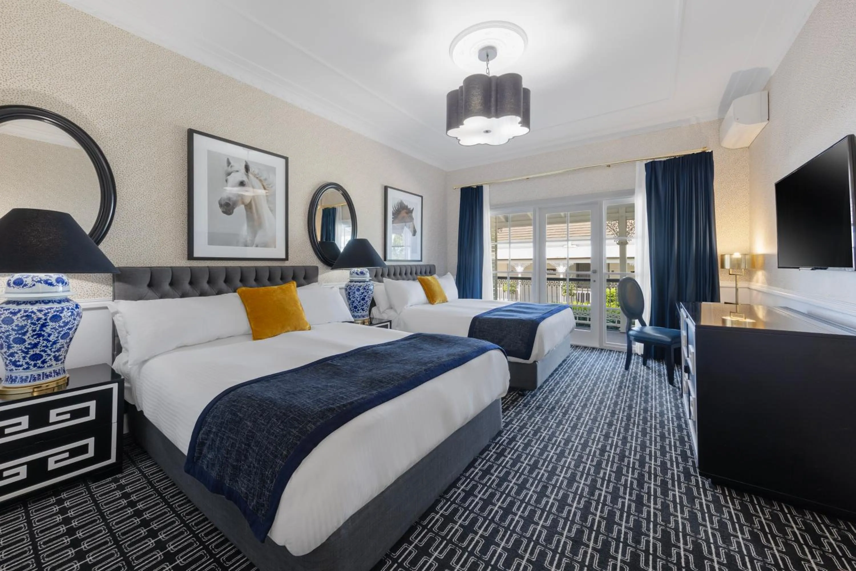 Photo of the whole room, Bed in voco® Kirkton Park Hunter Valley by IHG